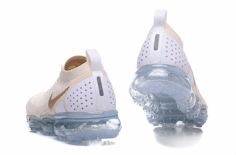 Tensile Barrier Tech Chill Walk Air VaporMax Flyknit 2.0 Light Cream 942843-201