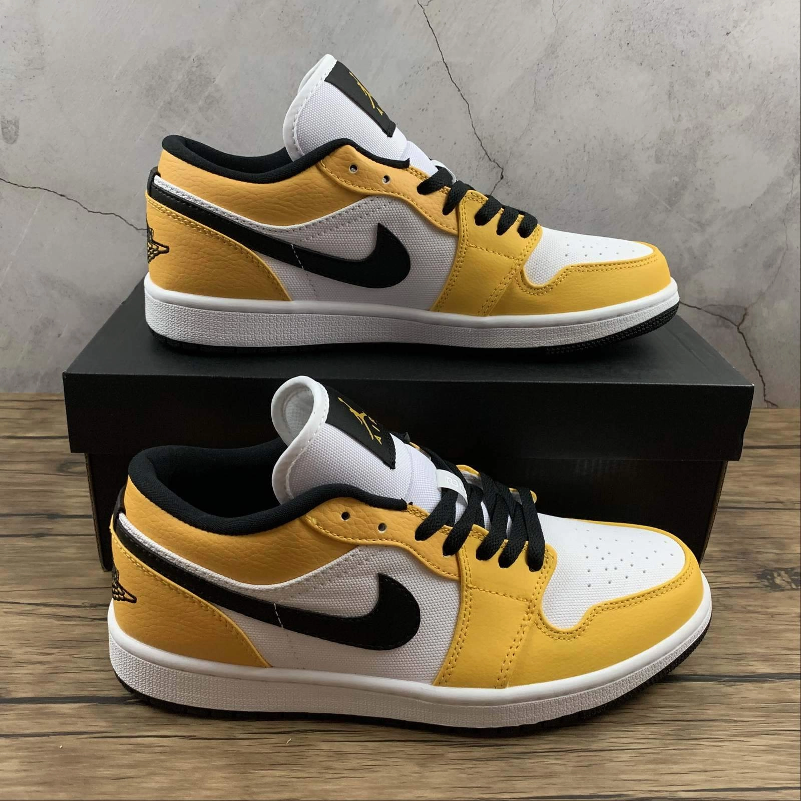Air Jordan 1 Low White Yellow Black CZ4776-107 Anti Bacterial