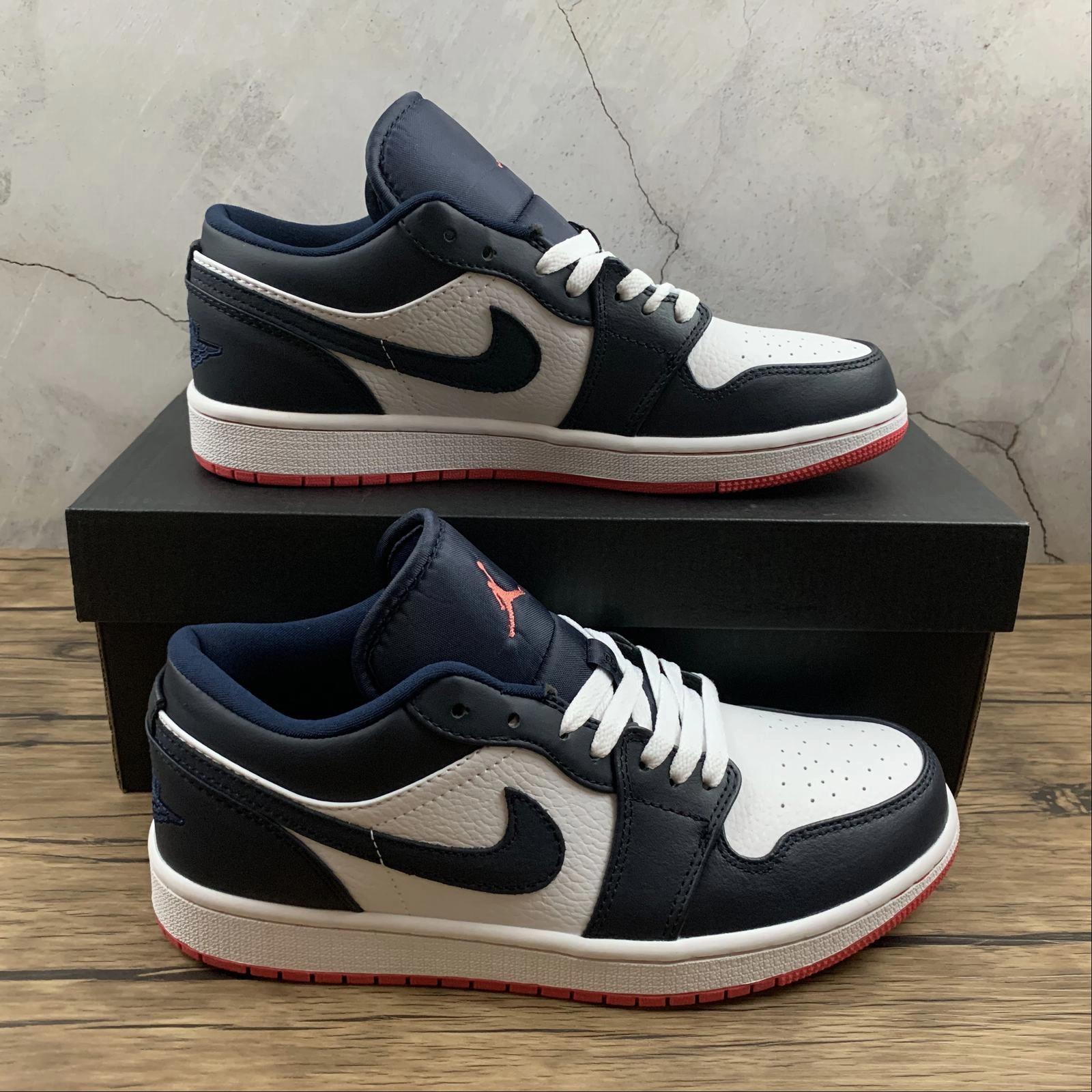 Air Jordan 1 Low Obsidean Ember Glow-White 553558-481 Daily Basics Motion Control Design
