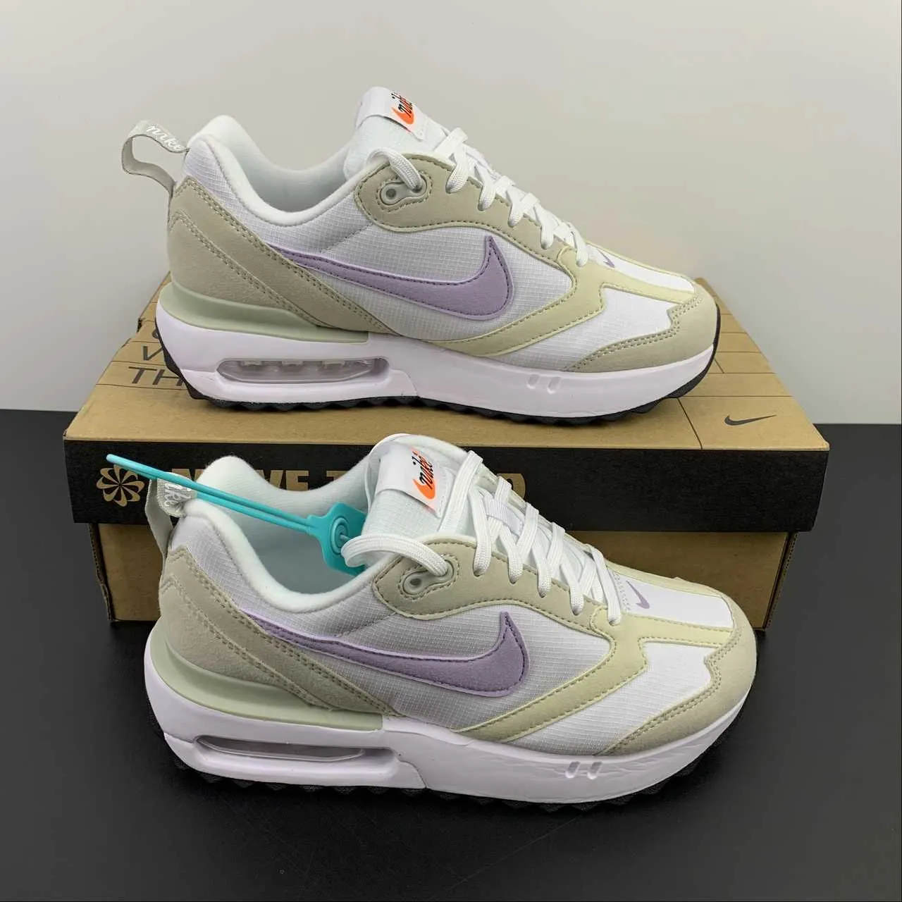 Air Max Dawn White Purple Dawn Light Bone Black DC4068-100 classic - design shoes Versatile Grip