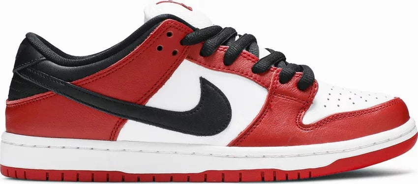 Balanced Frame Nike Dunk Low SB Chicago W