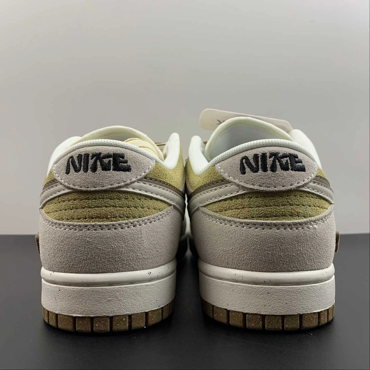 Trendy Look Stable SB Dunk Low 85 White Brown Black DO9457-113
