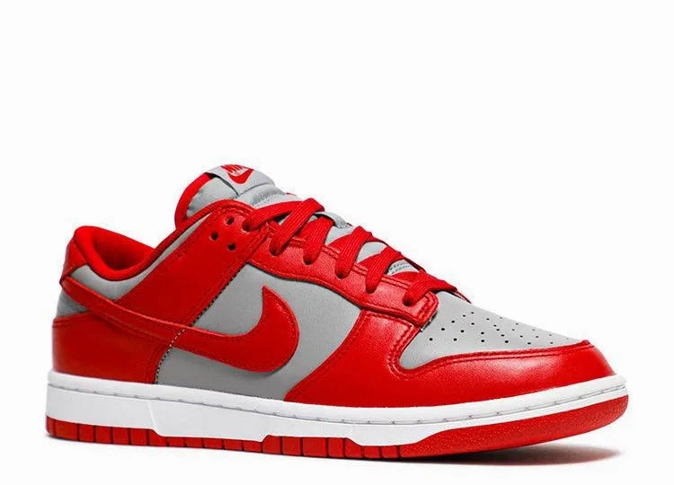 Nike Dunk Low UNLV Athletic Fit Steady walk