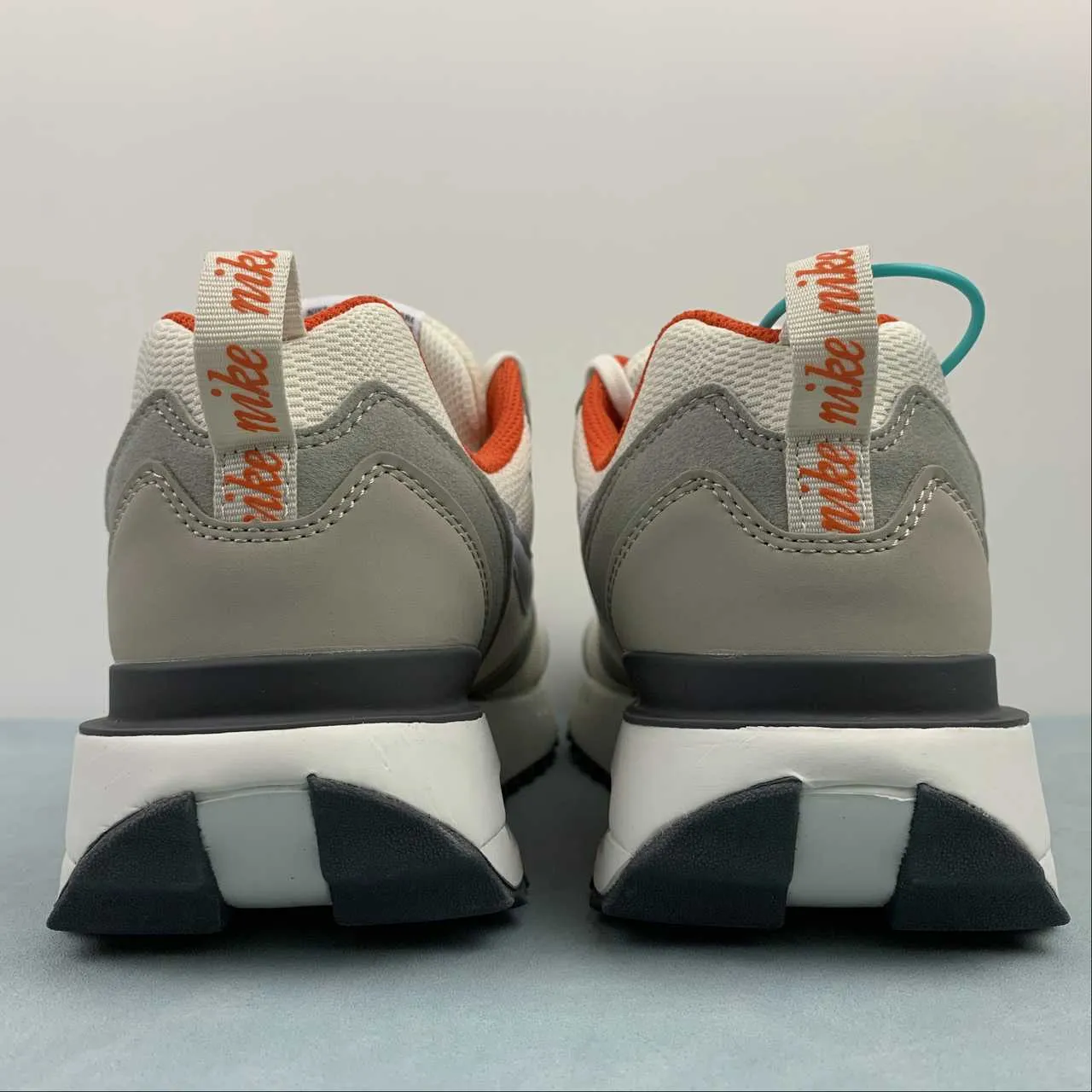 toe - spring shoes casual runner running gear Air Max Dawn Phantom Light Iron Ore Picante Red Football Grey DQ3991-003