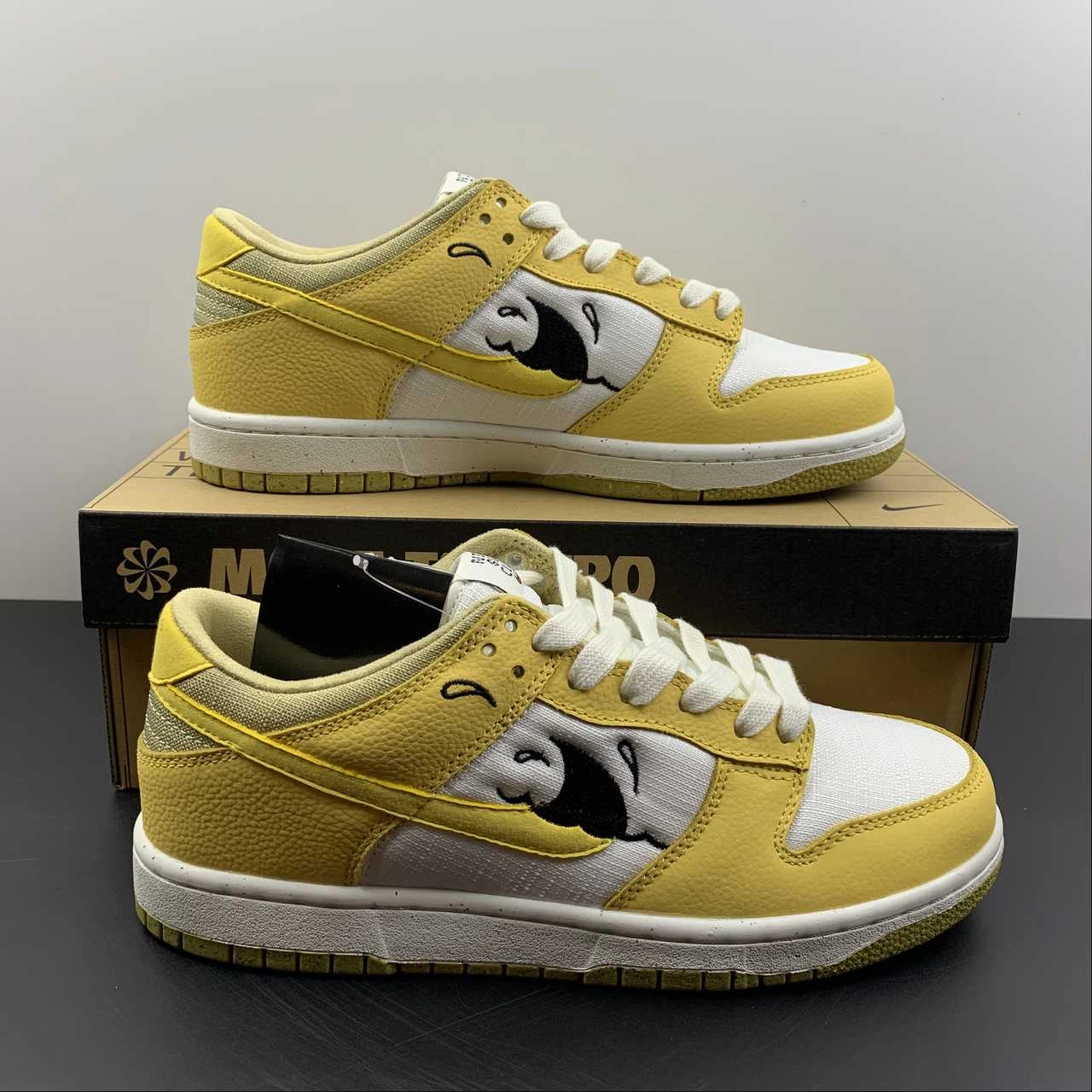 Adjustable Straps Casual Day SB Dunk Low Sun Club White Yellow DV1681-100
