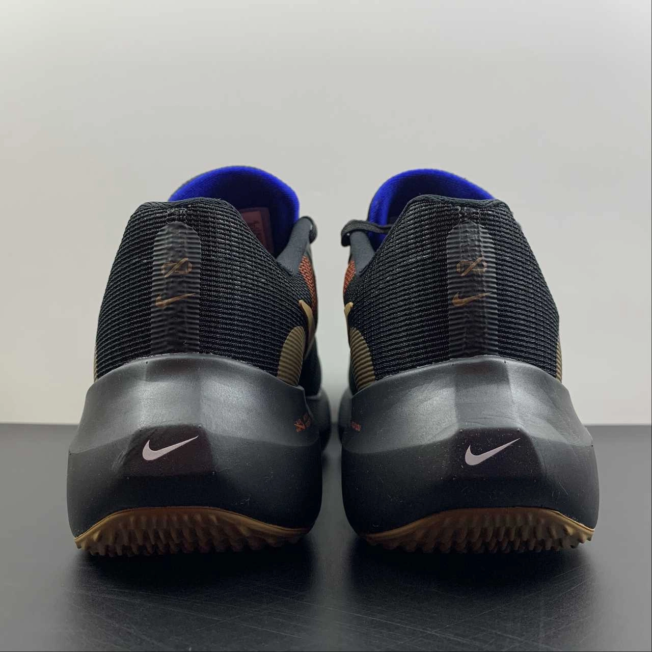 City Workout Zoom Fly 5 A.I.R. HOLA LOU Black Phantom-Ale Brown DR9837-001