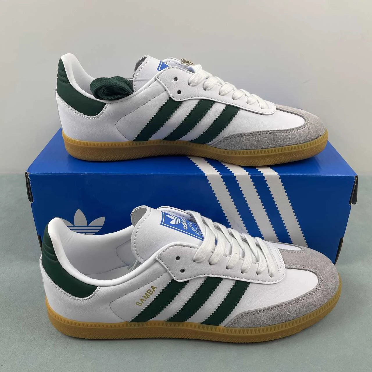 Smooth glide Join Step Adidas Samba OG Cloud White Collegiate Green Gum IE3437