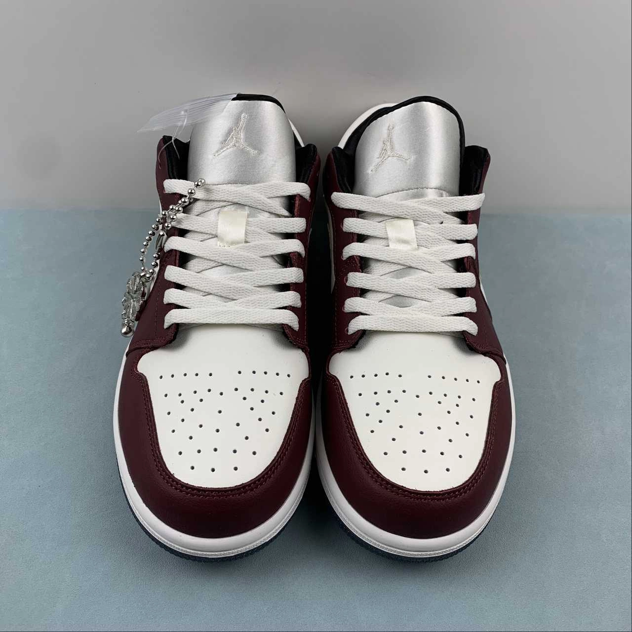 Breath Zone Air Jordan 1 Low SE CNY Sail Metallic Gold Grain Dark Team Red FJ5735-100