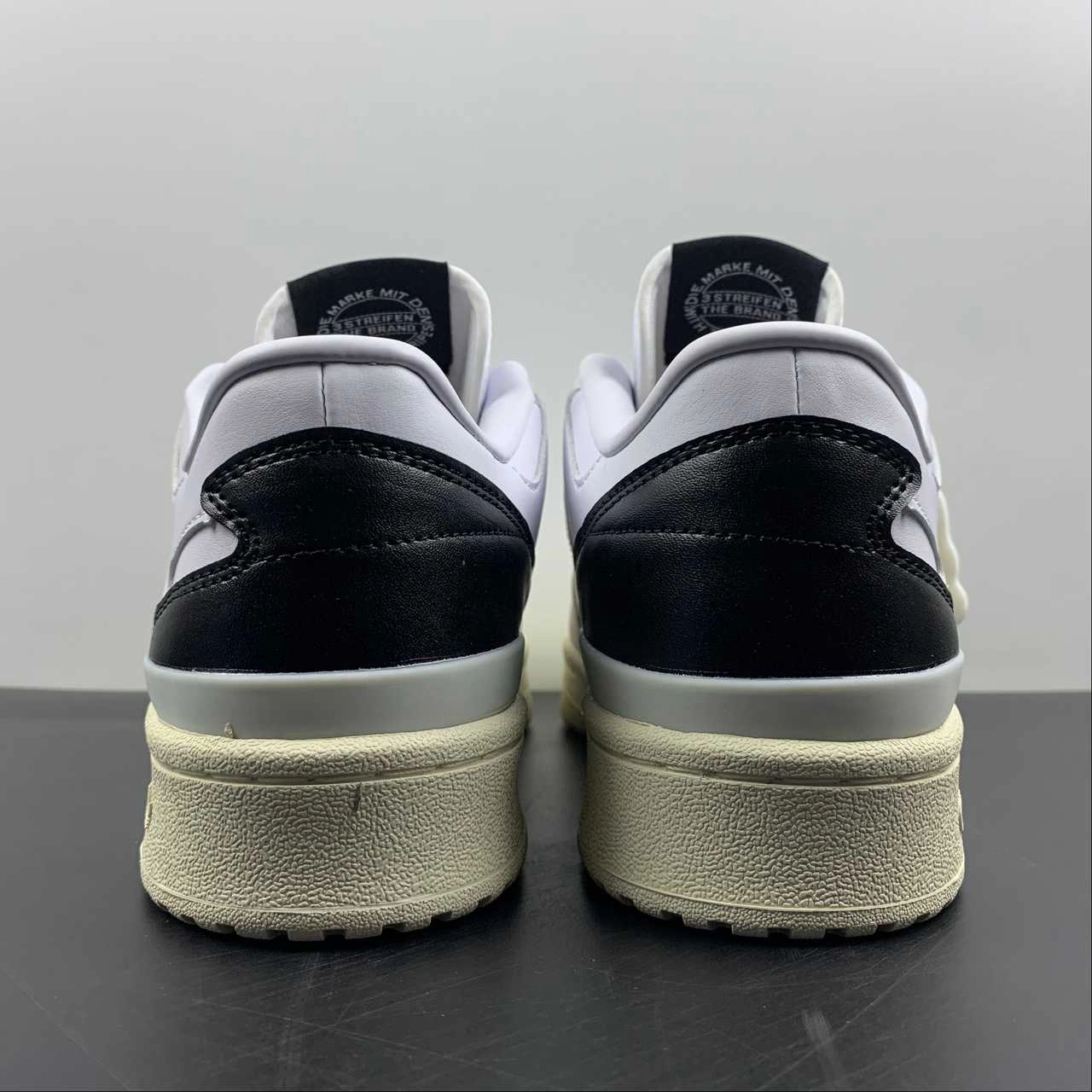 Adidas Forum 84 Low White Beige Black GY2541 Boosted touch