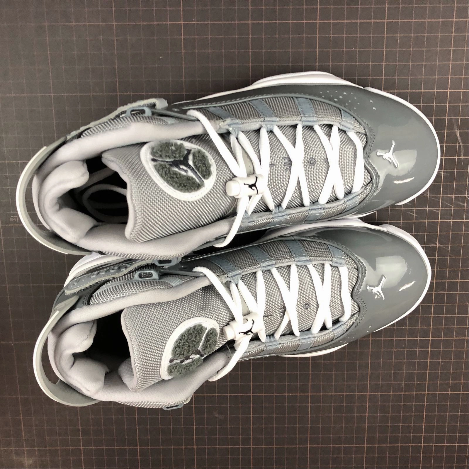 Air Jordan 6 Rings Black White Blue 322992-015 Zip Up Style