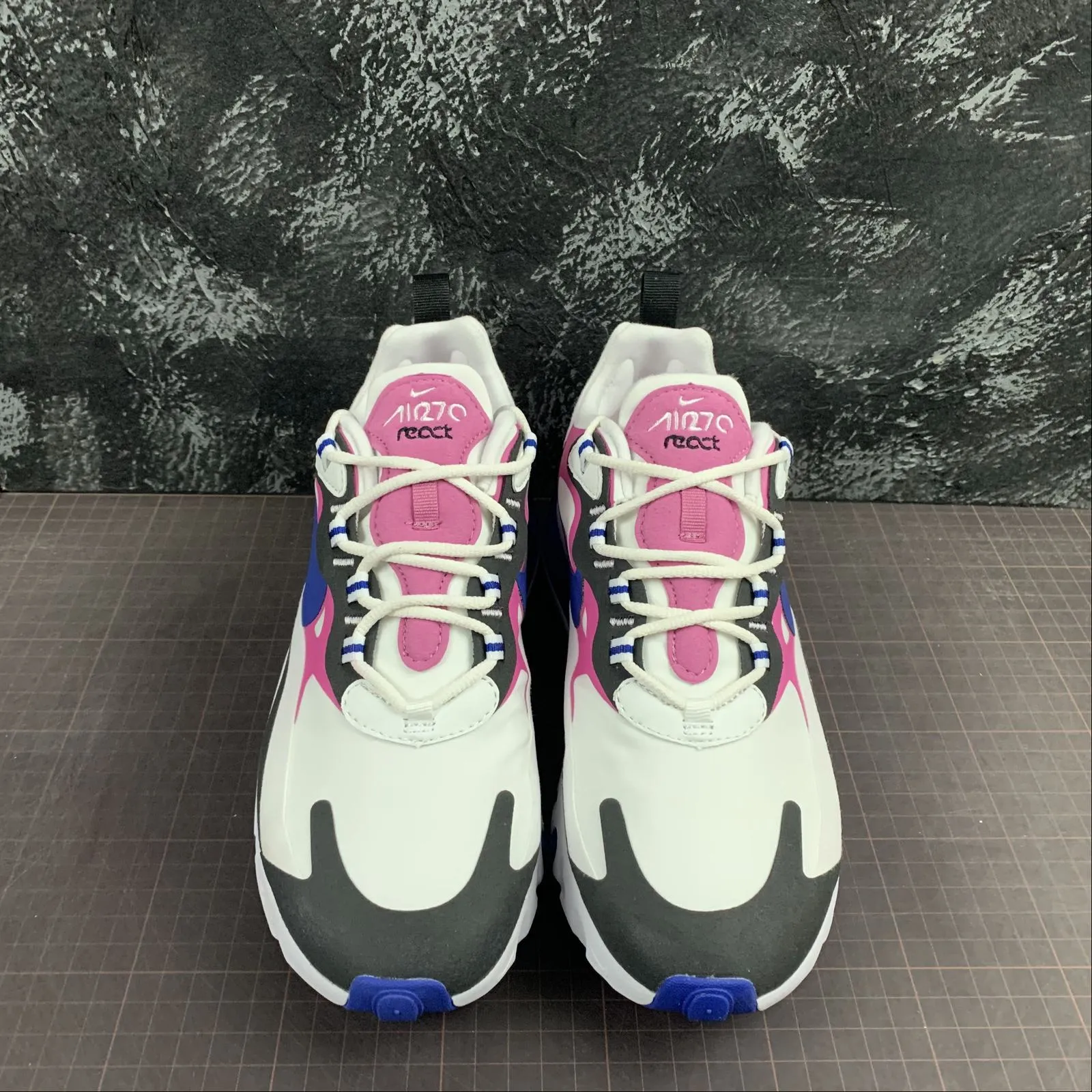 college teams Air Max 270 React Summit White Hyper Blue CI3899-100