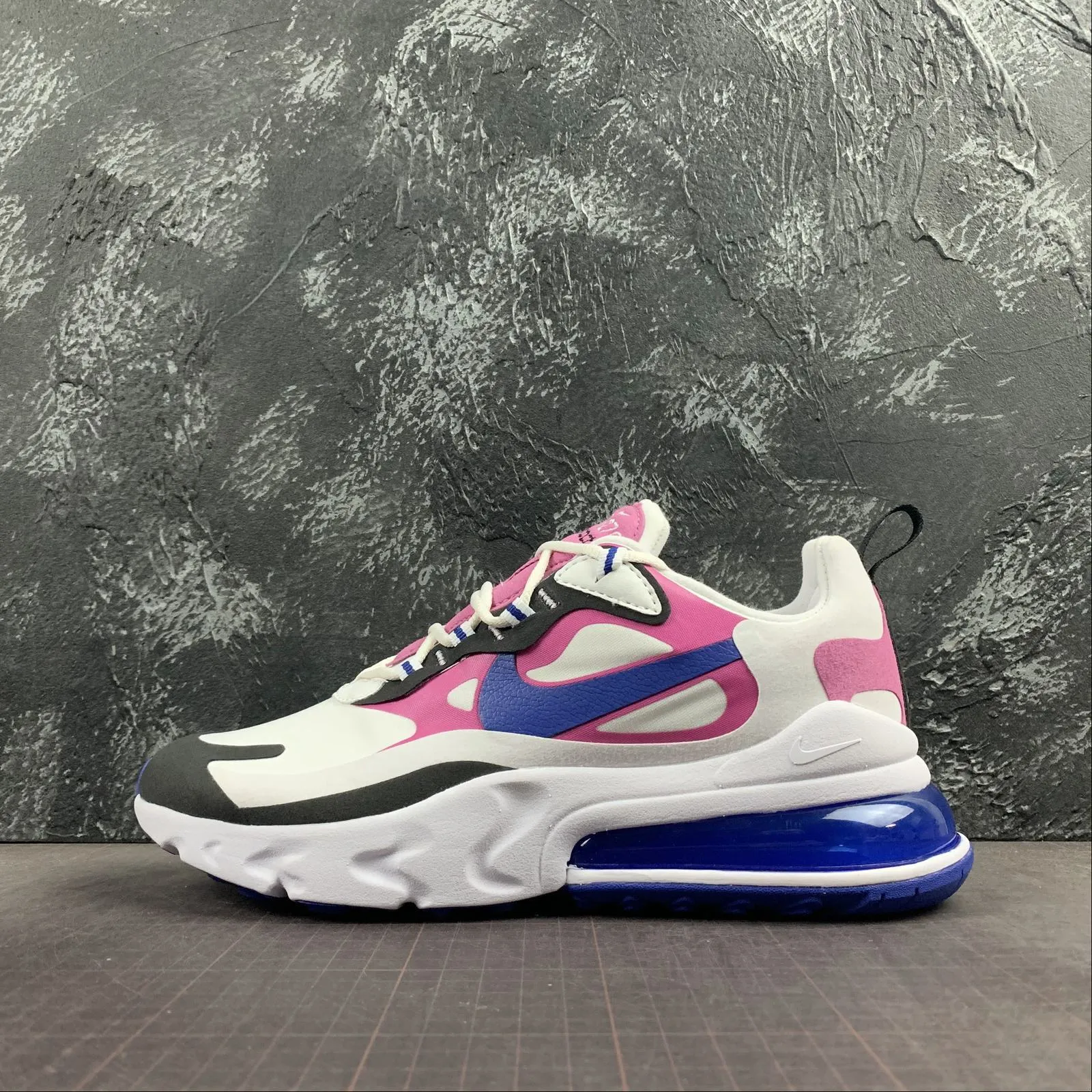 Air Max 270 React Summit White Hyper Blue CI3899-100 loose - fitting running wear machine - washable insole shoes