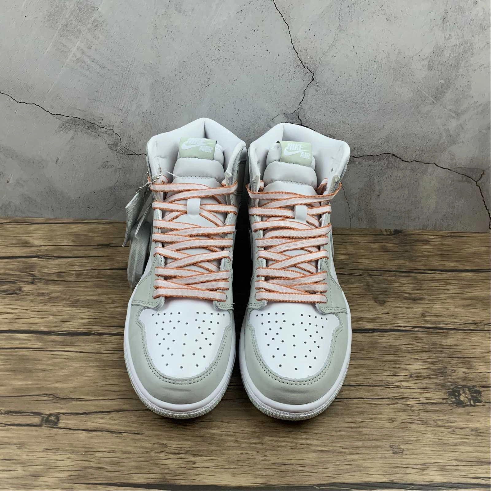 Air Jordan 1 Retro High OG White Sea Foam (2021) CD0461-002 Flexible Cushioning