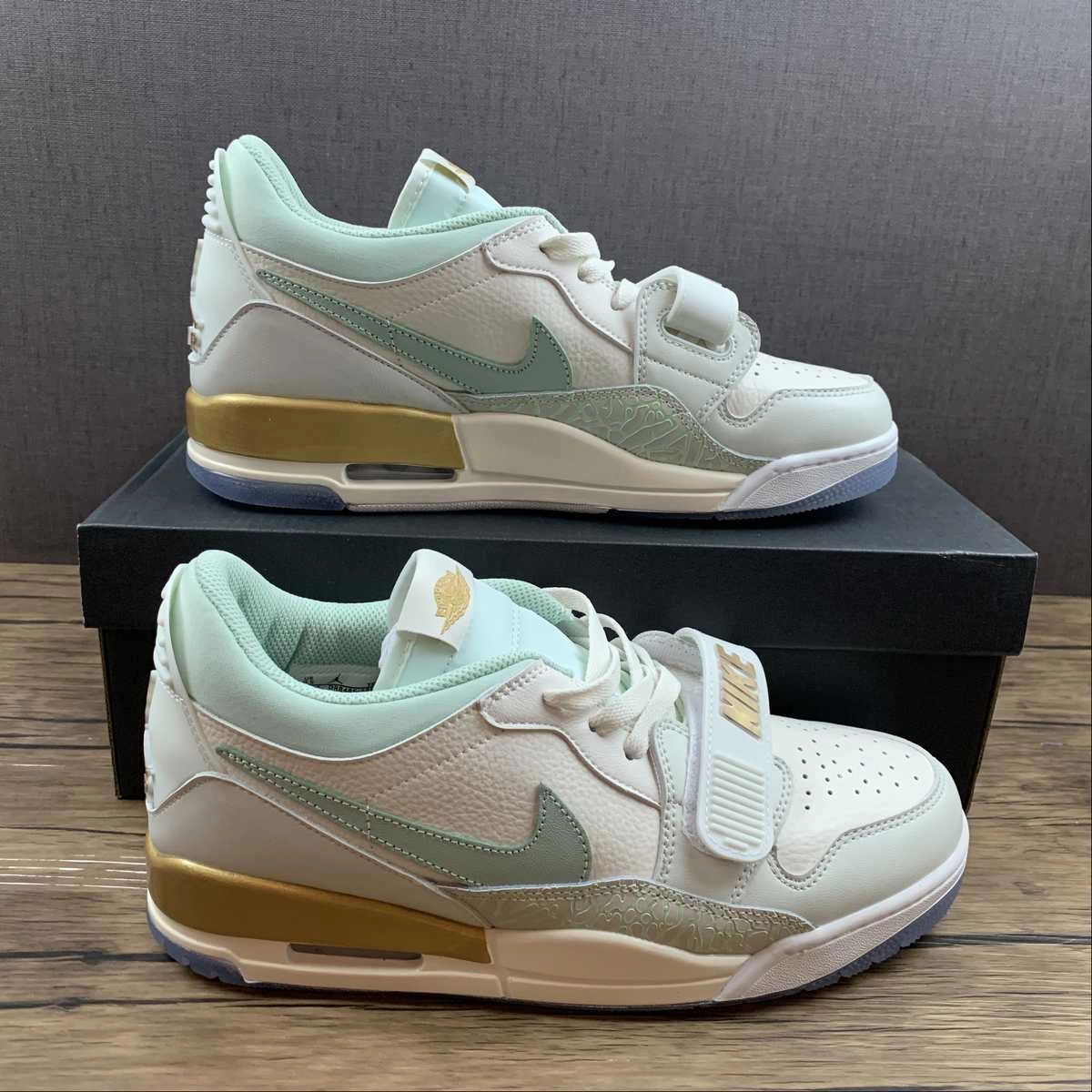 Optimal Comfort MemoryFoam Air Jordan Legacy 312 Low Mint Green DR8486-131