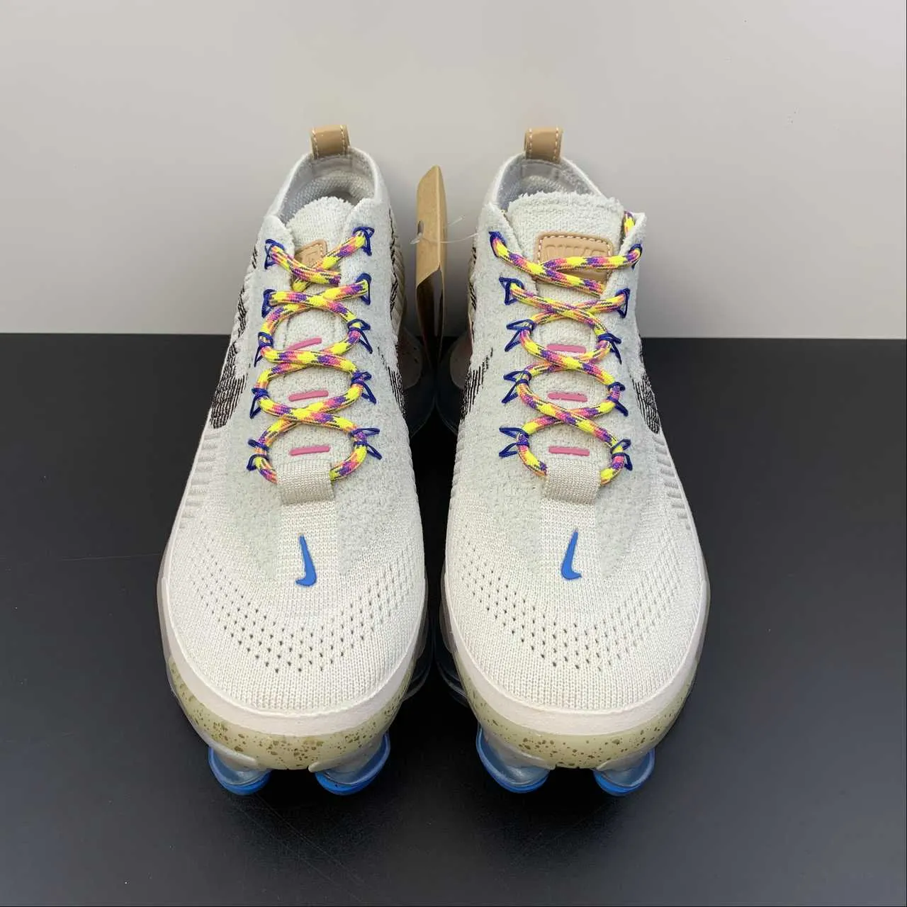 contoured footbed shoes Air Max Scorpion FK Hiking Sail Blue Red Yellow FJ7070-001