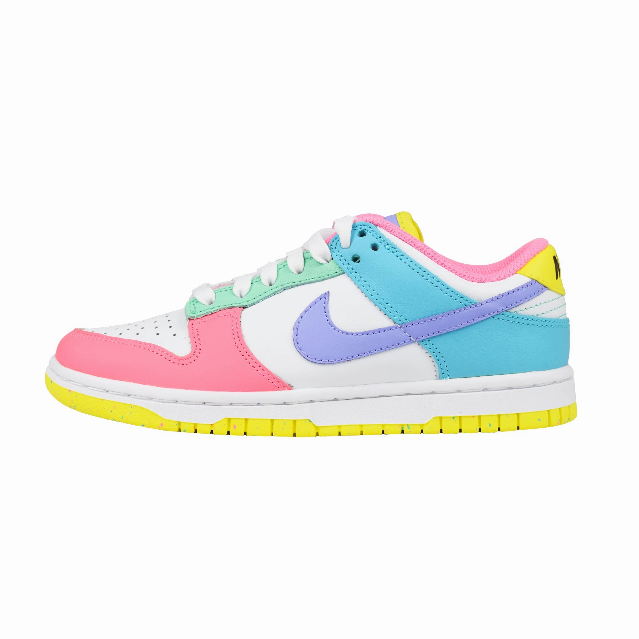 Comfort Wrap Ventilation Channel System Nike SE Dunk Low - Easter Candy (W)
