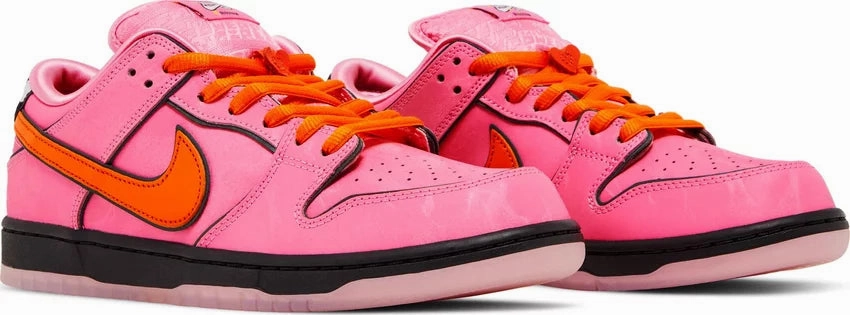 Nike Dunk Low SB x The Powerpuff Girls Blossom W Comfort Canvas Low Impact Cushioning