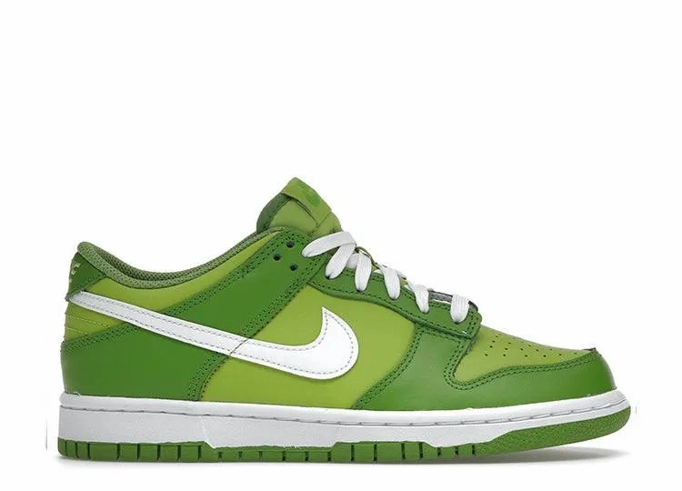 Nike Dunk Low Chlorophyll (GS) Foot Soft Step Ready