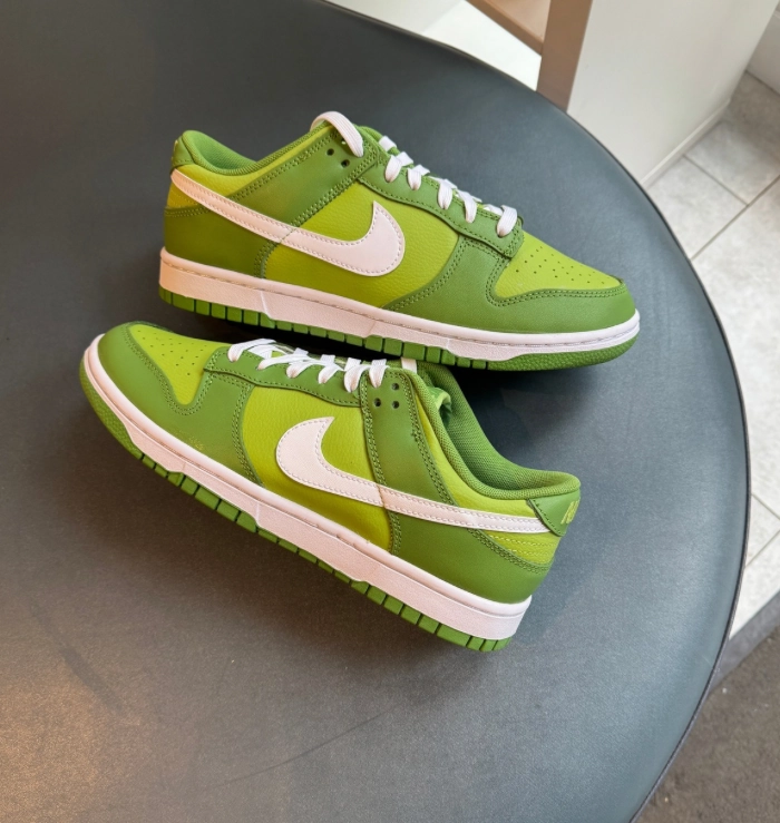 Cushioning Cloud Tech Nike Dunk Low Chlorophyll