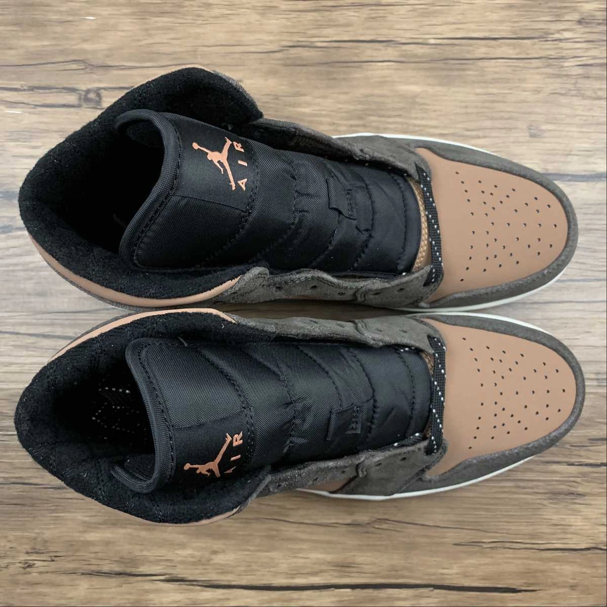 Dynamic Movement Water Resistant Construction Air Jordan 1 Mid SE Dark Chocolate Crimson Bliss (2021) DC7294-200