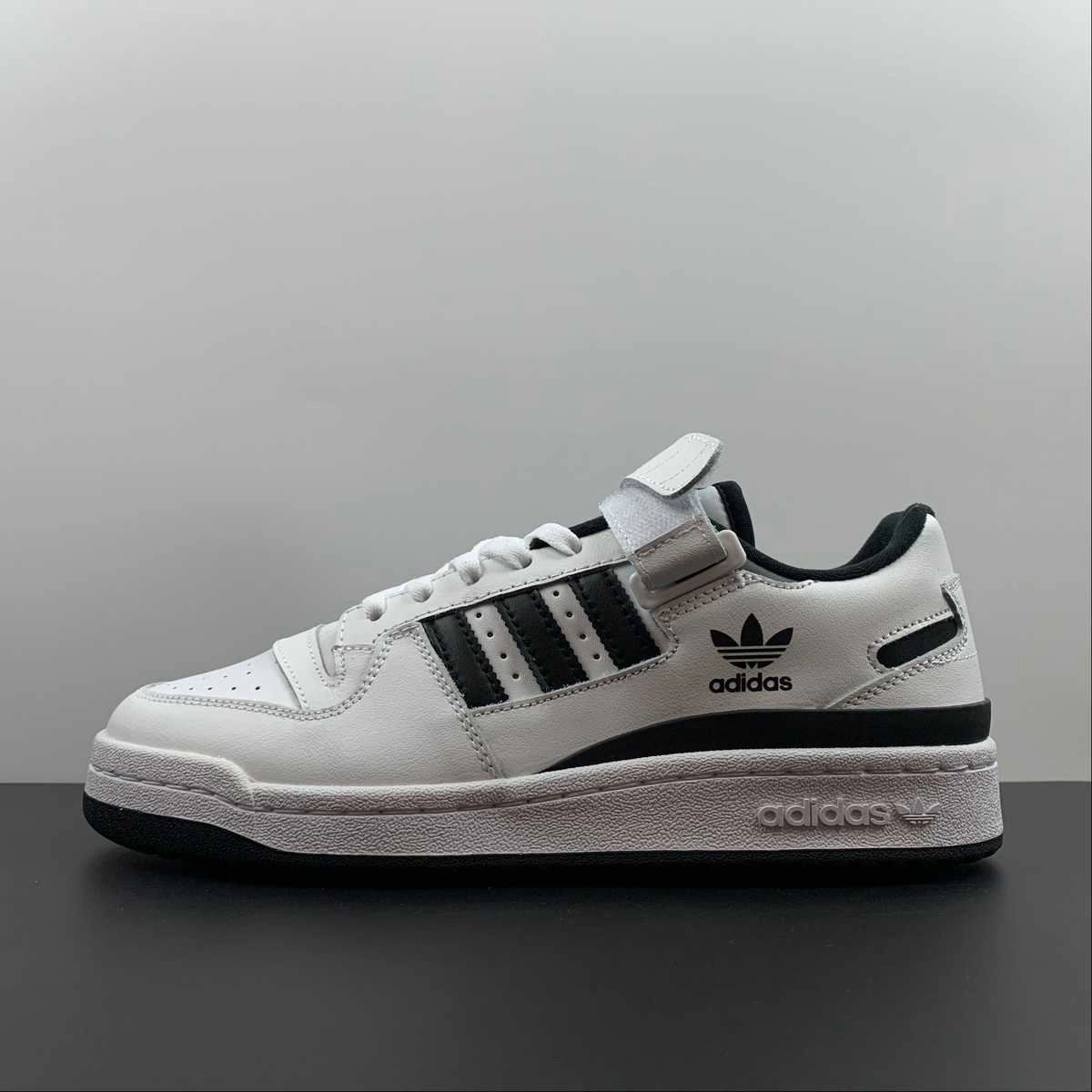 Adidas Forum Low White White Black Foot Fit Comfort Footwear