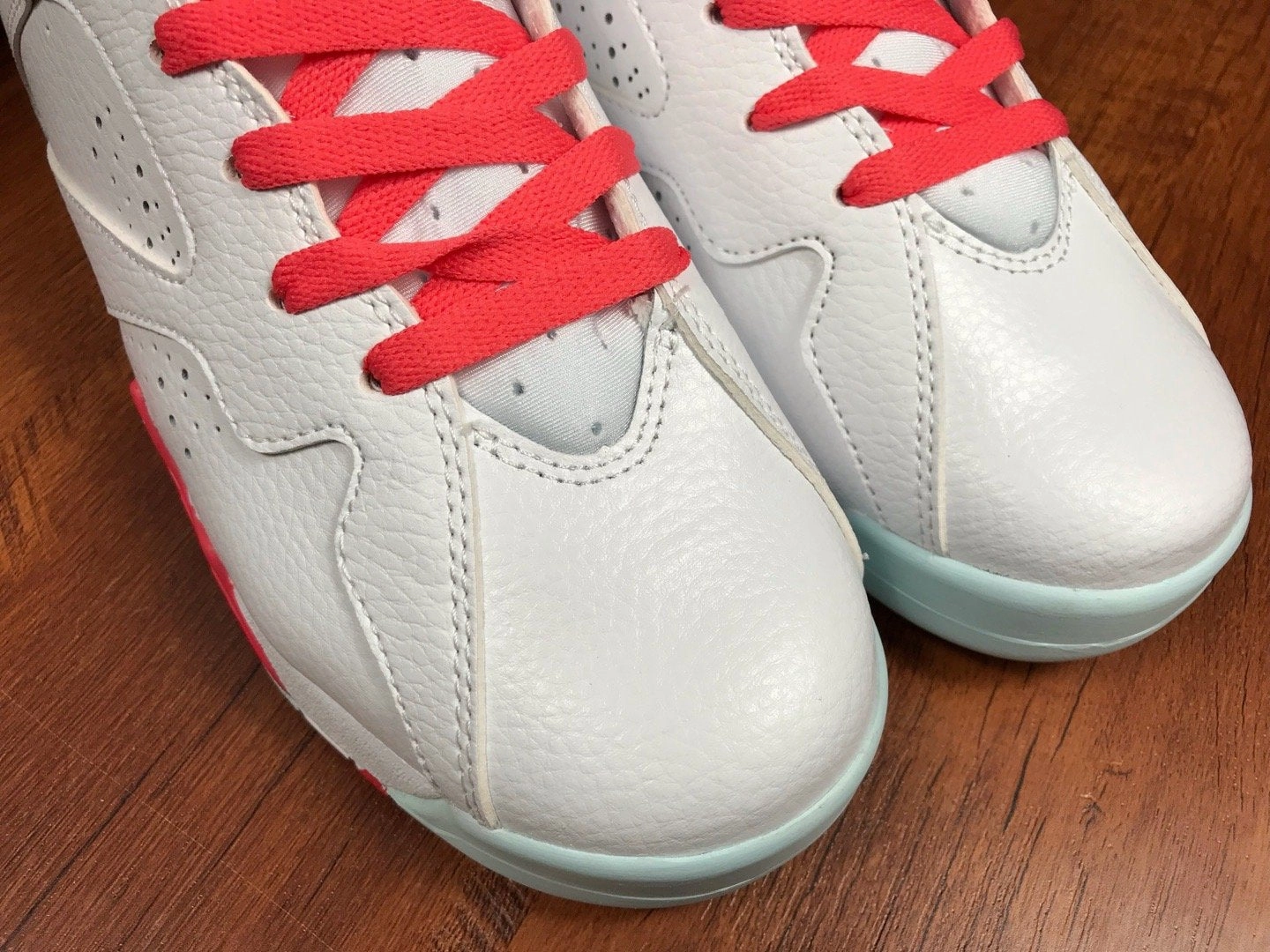 Air Jordan 7 Topaz Mist Ventilation Channel