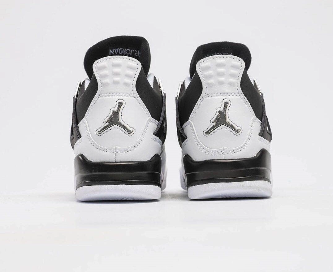 Ultra Low Profile Jay-Z x Air Jordan 4 Reasonable Doubt Black White-Metallic Silver 2214T365