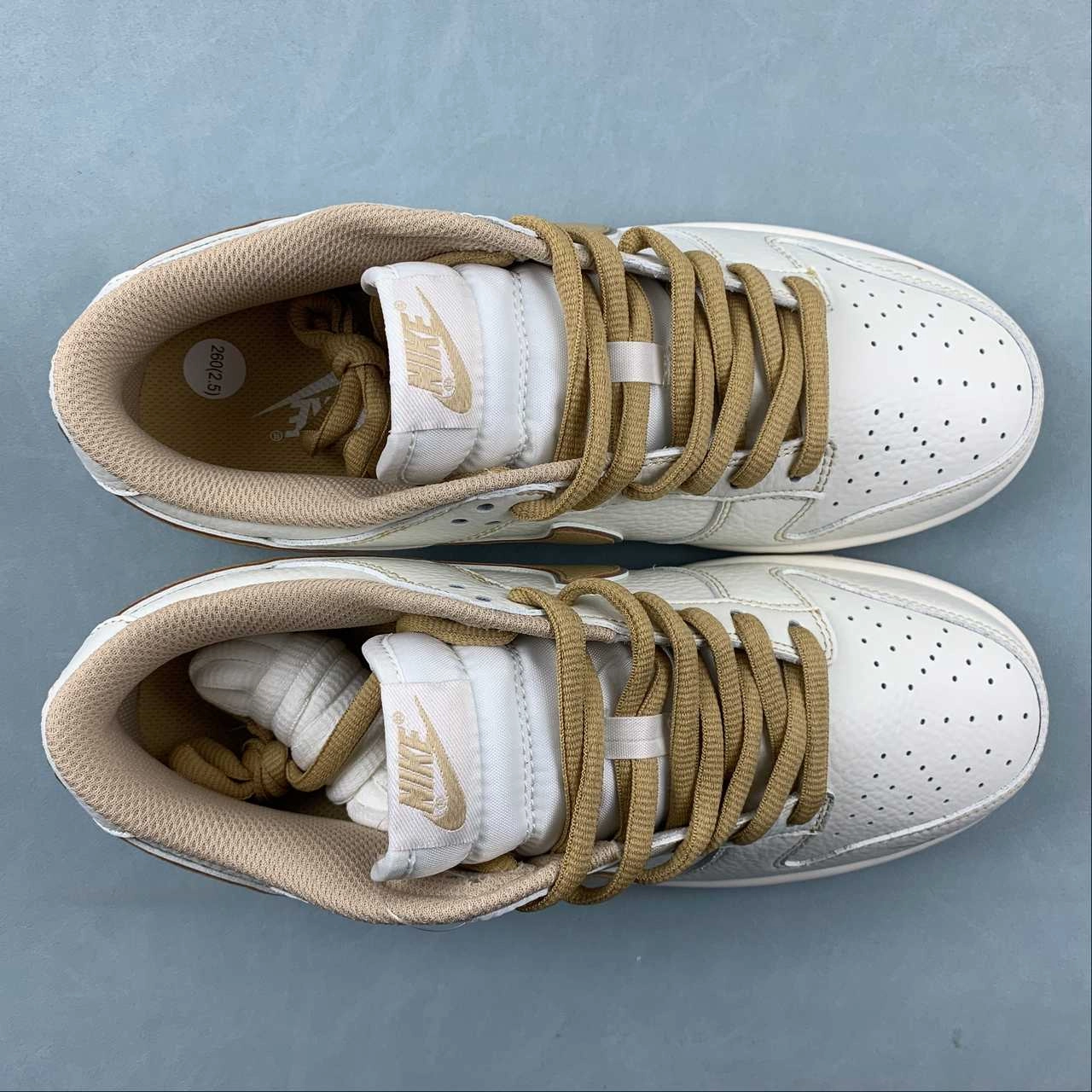 Supreme x SB Dunk Low Off White Kakhi RM2308-236 Function driven