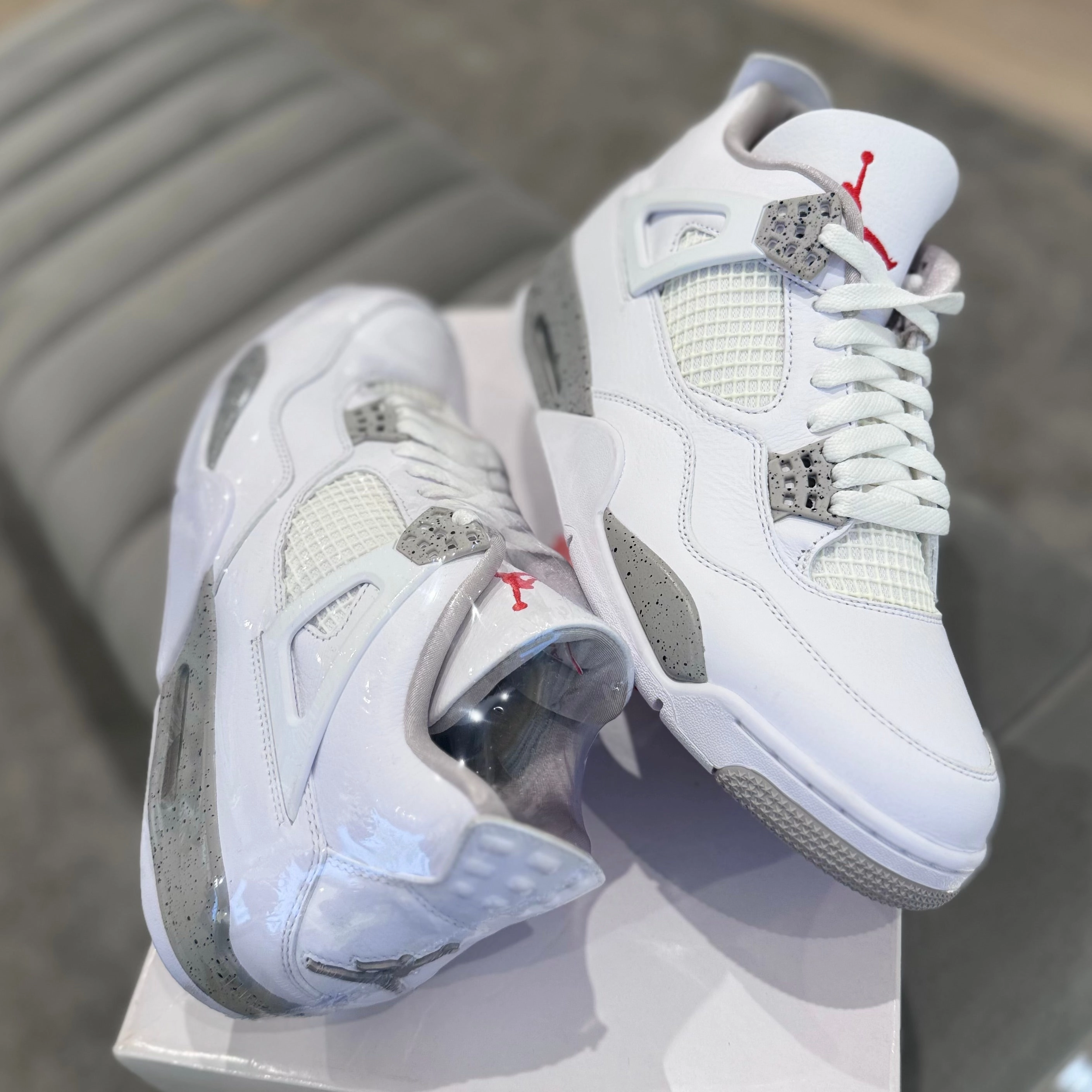 JORDAN 4 'OREO' Ready Motion Quick Style