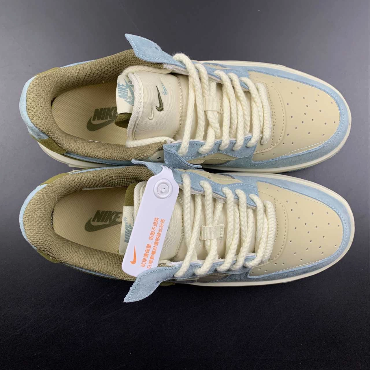 outfit pairing Weekend Comfort Air Force 1 FONTANKA MoonLight Yellow CW6688-805