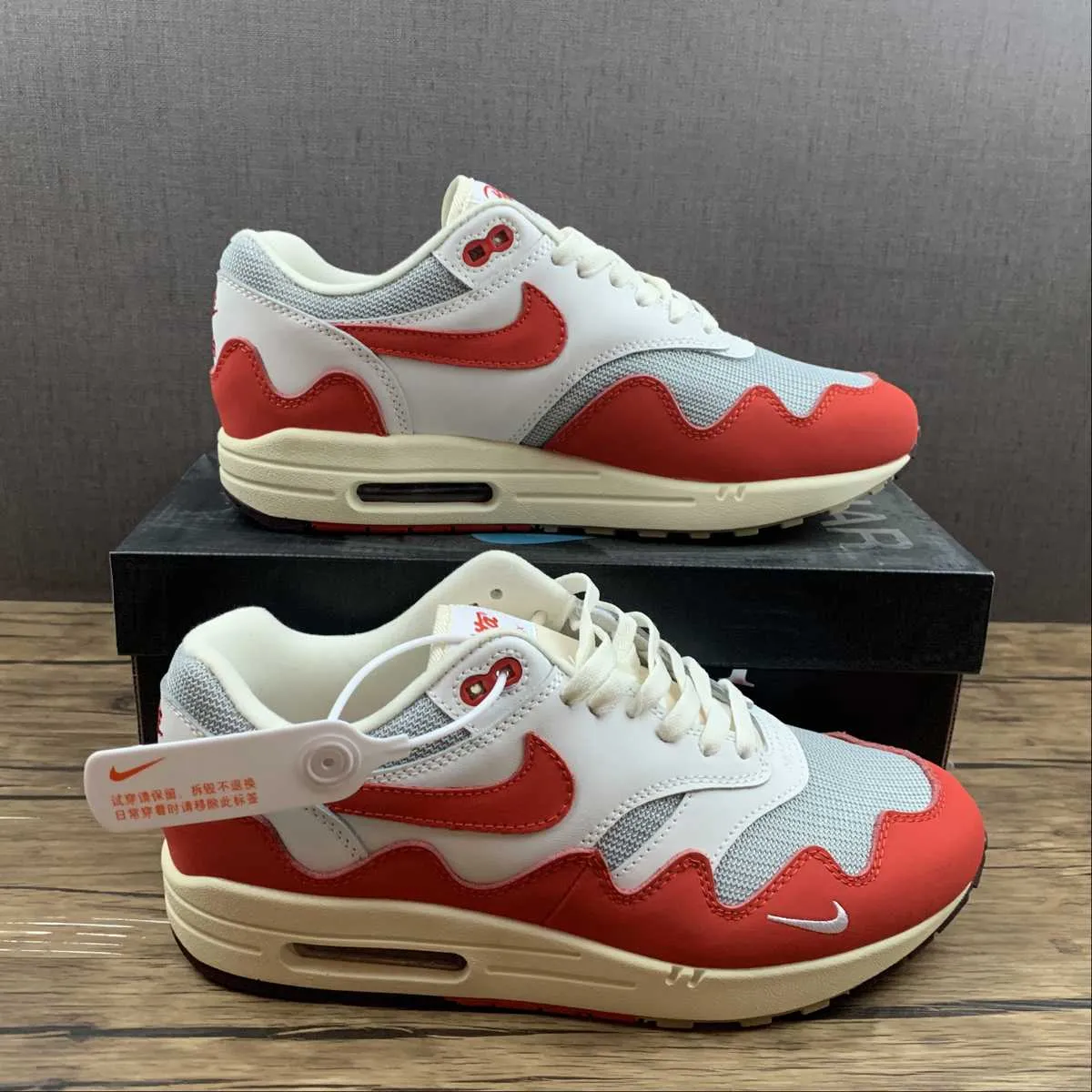 Patta x Air Max 1 Anniversary Red Gray White DH1348-103 Toe Space minimalist - feature shoes