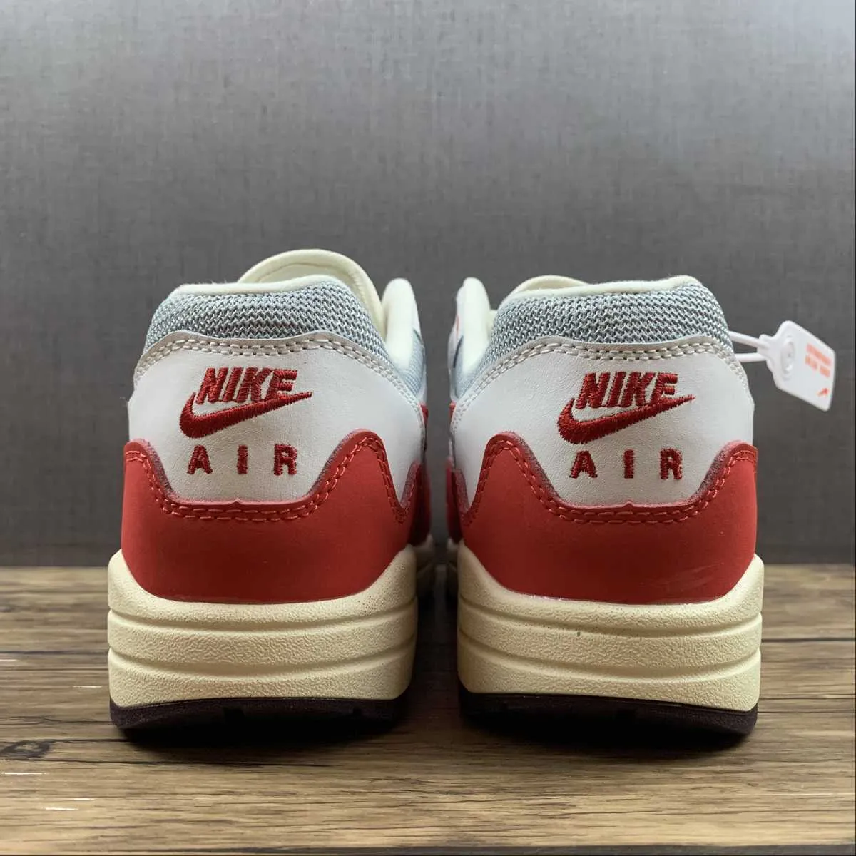 Patta x Air Max 1 Anniversary Red Gray White DH1348-103 Trendy Colors Comfort Padding System