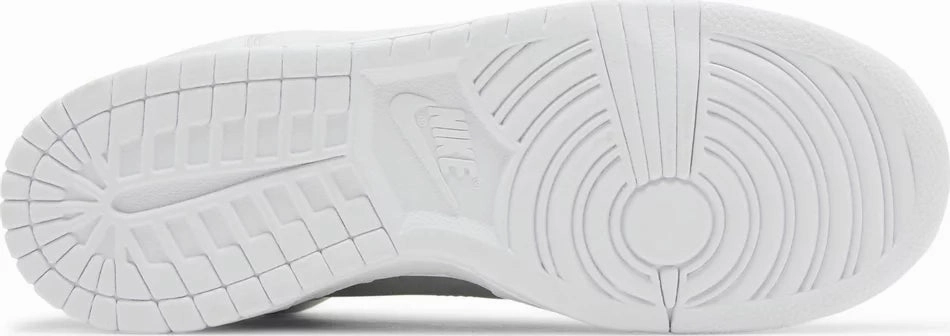 Outfit Boost Nike Dunk High Clot Flux