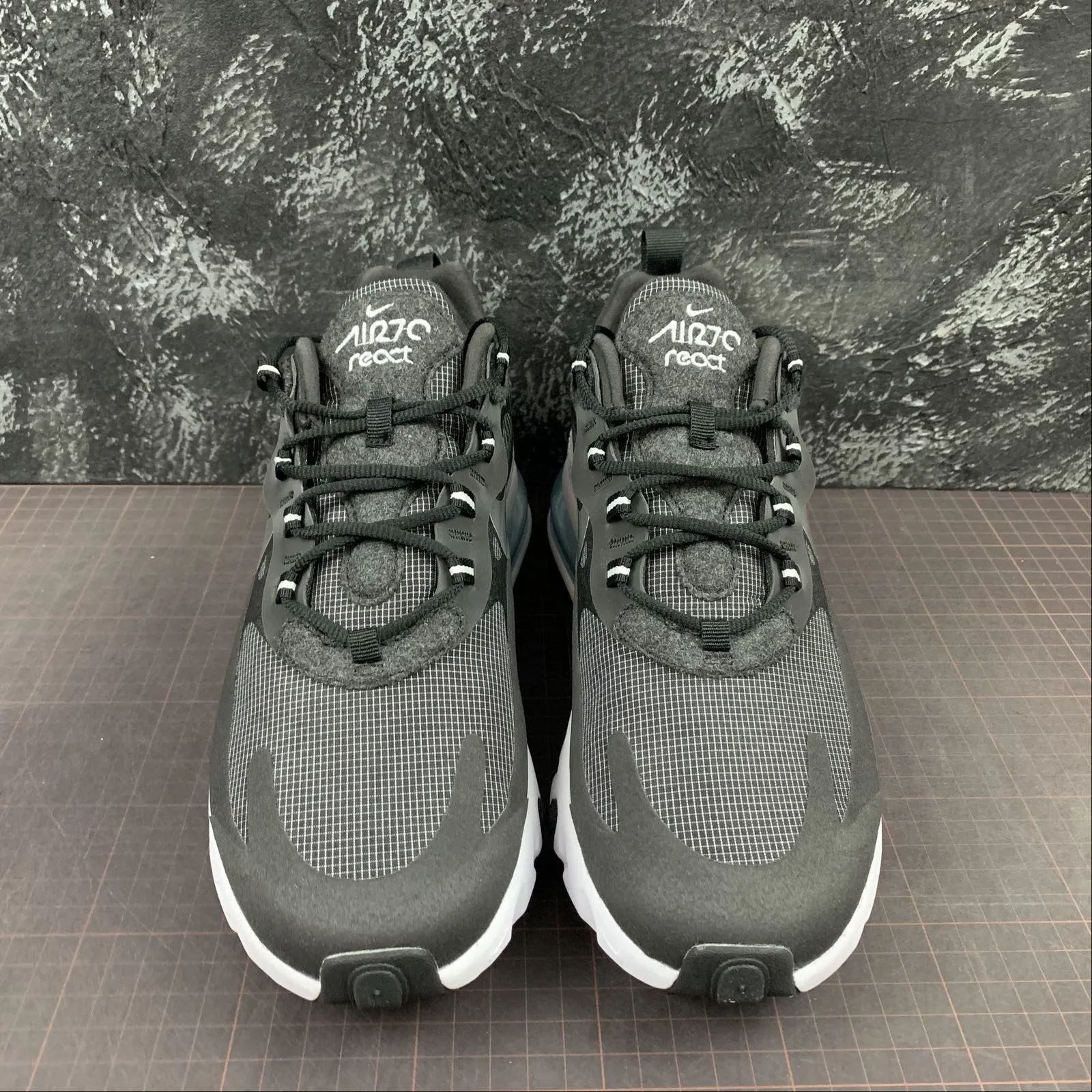 Air Max 270 React Black Metallic Silver-White CQ4598-071 anti - fungal lining shoes