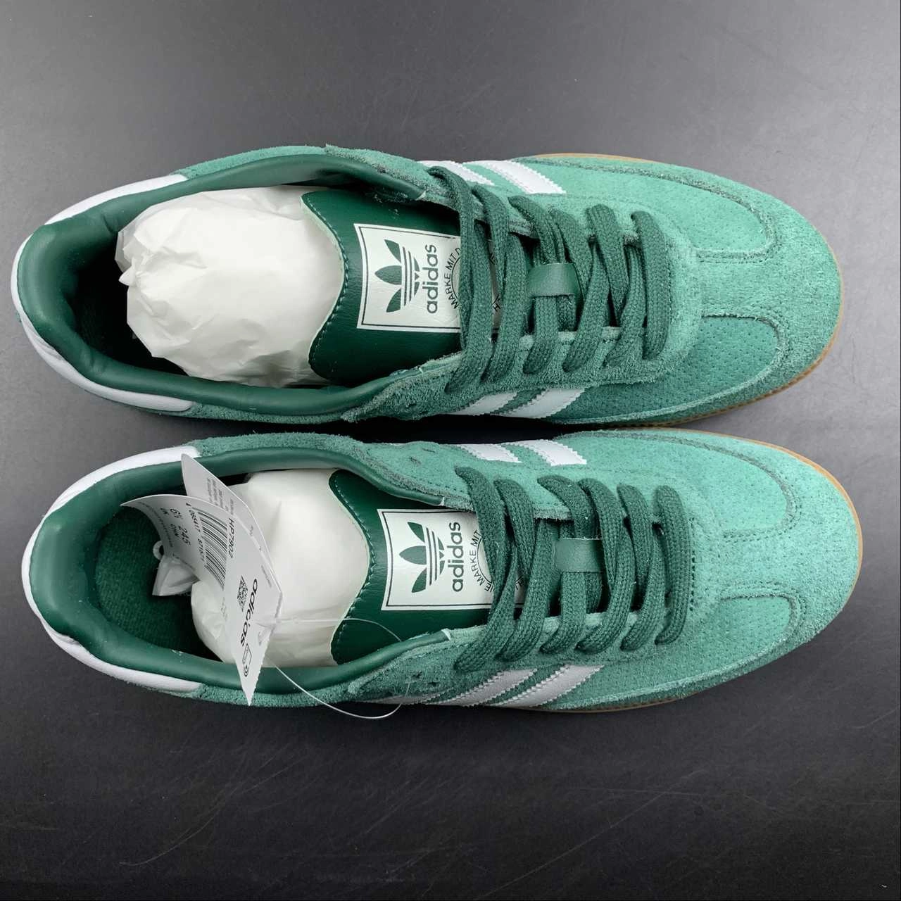 Chic Outfit Grass Hike Adidas SAMBA OG Collegiate Green Gum HP7902