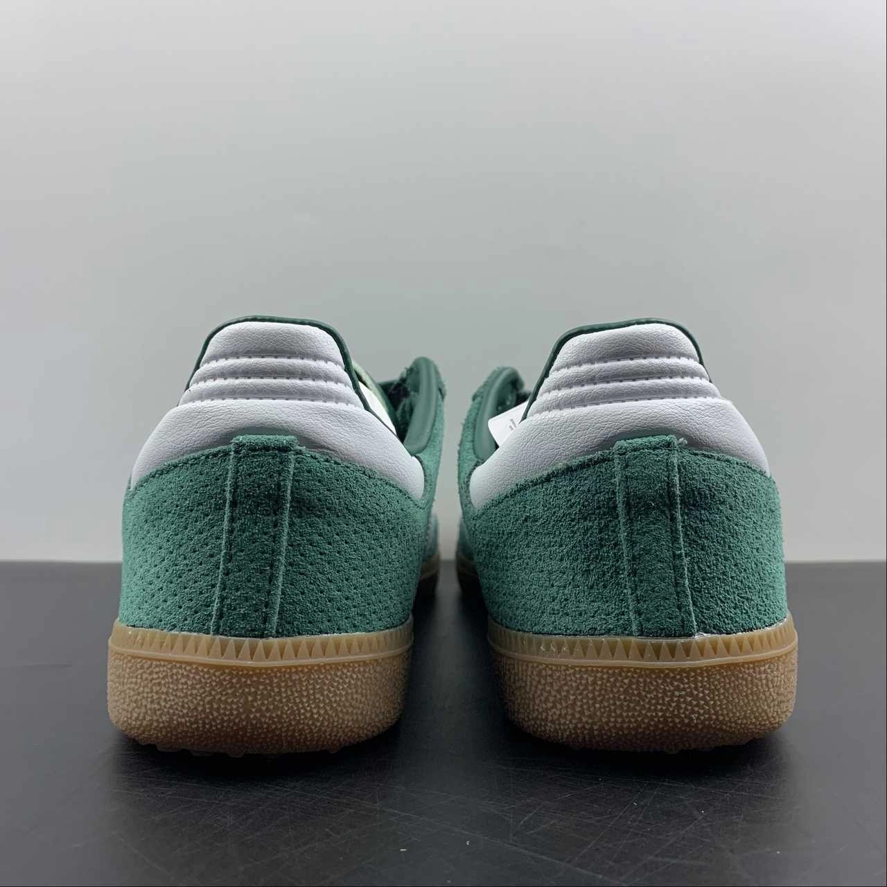 Breathable mesh Adidas SAMBA OG Collegiate Green Gum HP7902