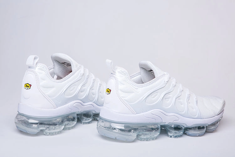 Nike Air Vapormax Plus VM MultiDirectionalTread All Day Comfort Design