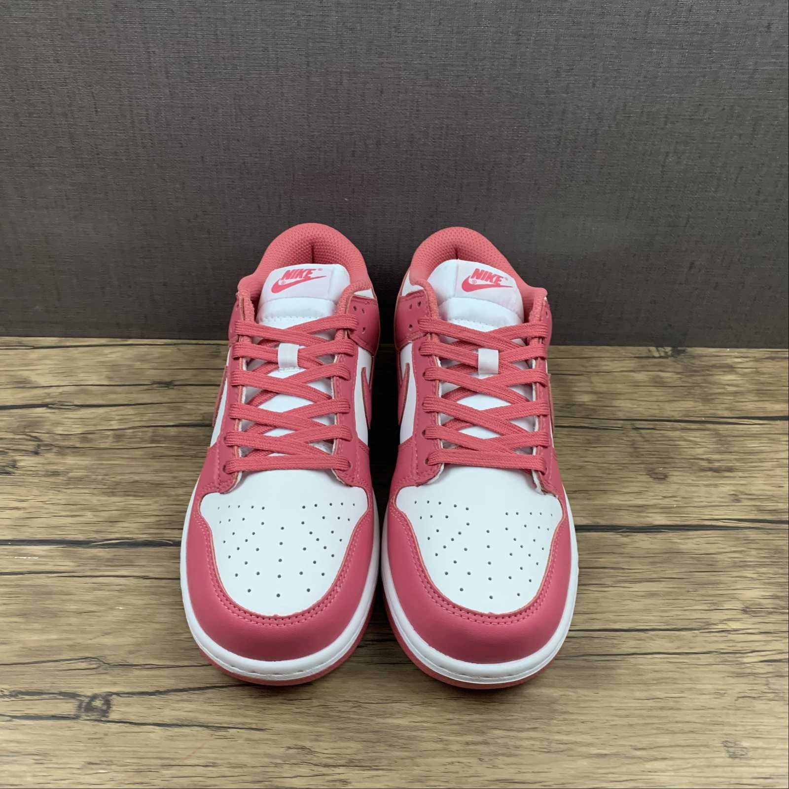 SB Dunk Low Archeo Pink White DD1503-111 Classy silhouette