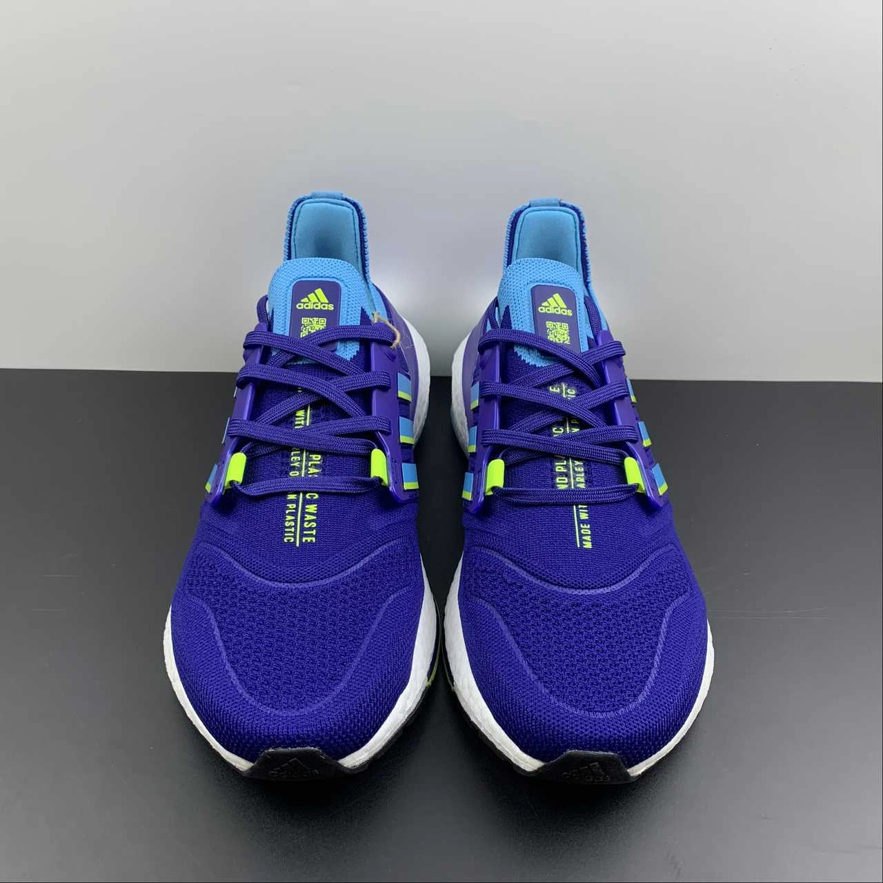 Adidas UltraBoost 22 Legind Skyrus Syello Moisture Management Layer