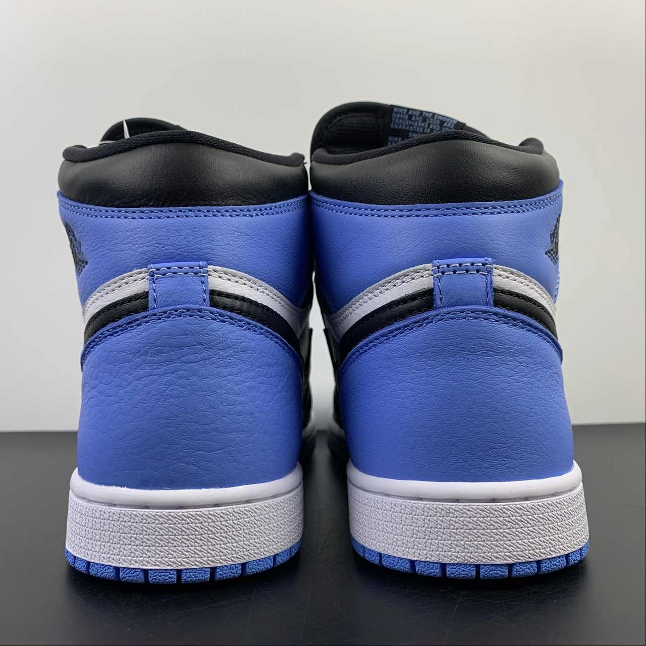 Boost Comfort Enhanced silhouette Air Jordan 1 Retro High OG UNC Toe University Blue White Black DZ5485-400