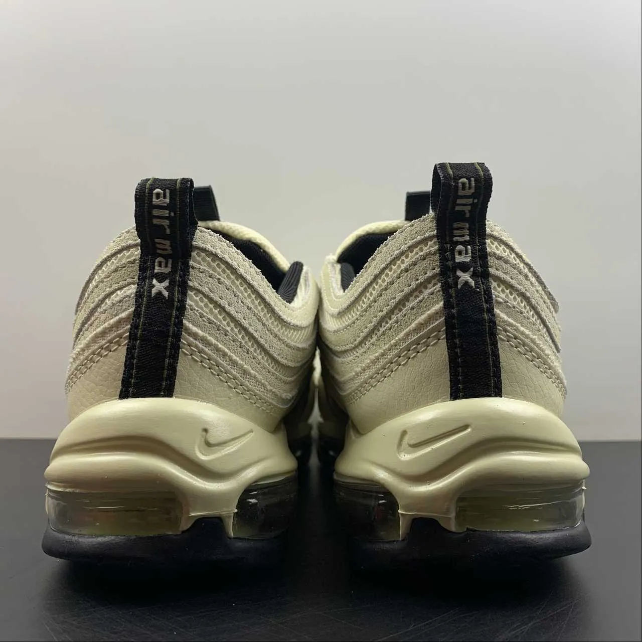 Trail running wear removable - insole running option Air Max 97 Coconut Milk Sail Black DV5451-100