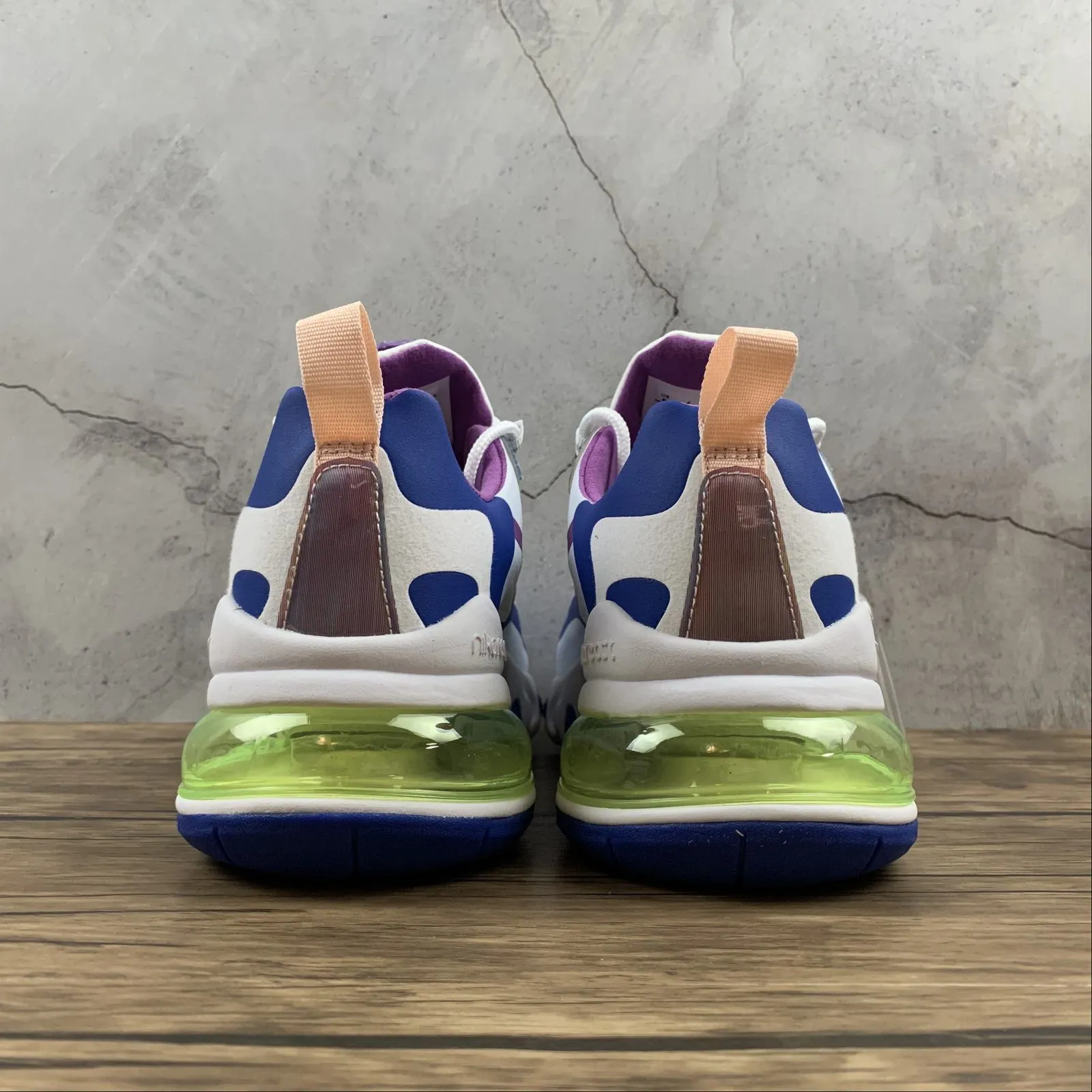 reinforced heel shoes running with a lace - up closure Air Max 270 React Easter White Blue Purple CW0630-100