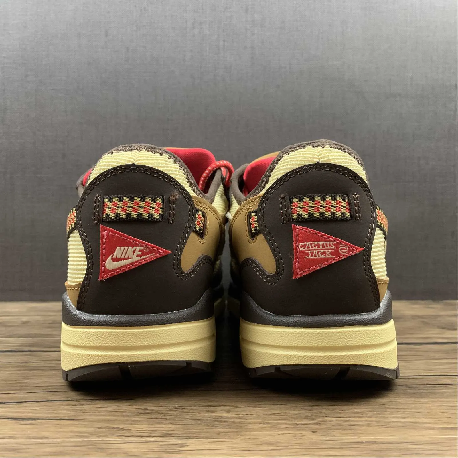 winter - appropriate Travis Scott x Air Max 1 Wheat Cactus Jack Baroque Brown DO9392-200