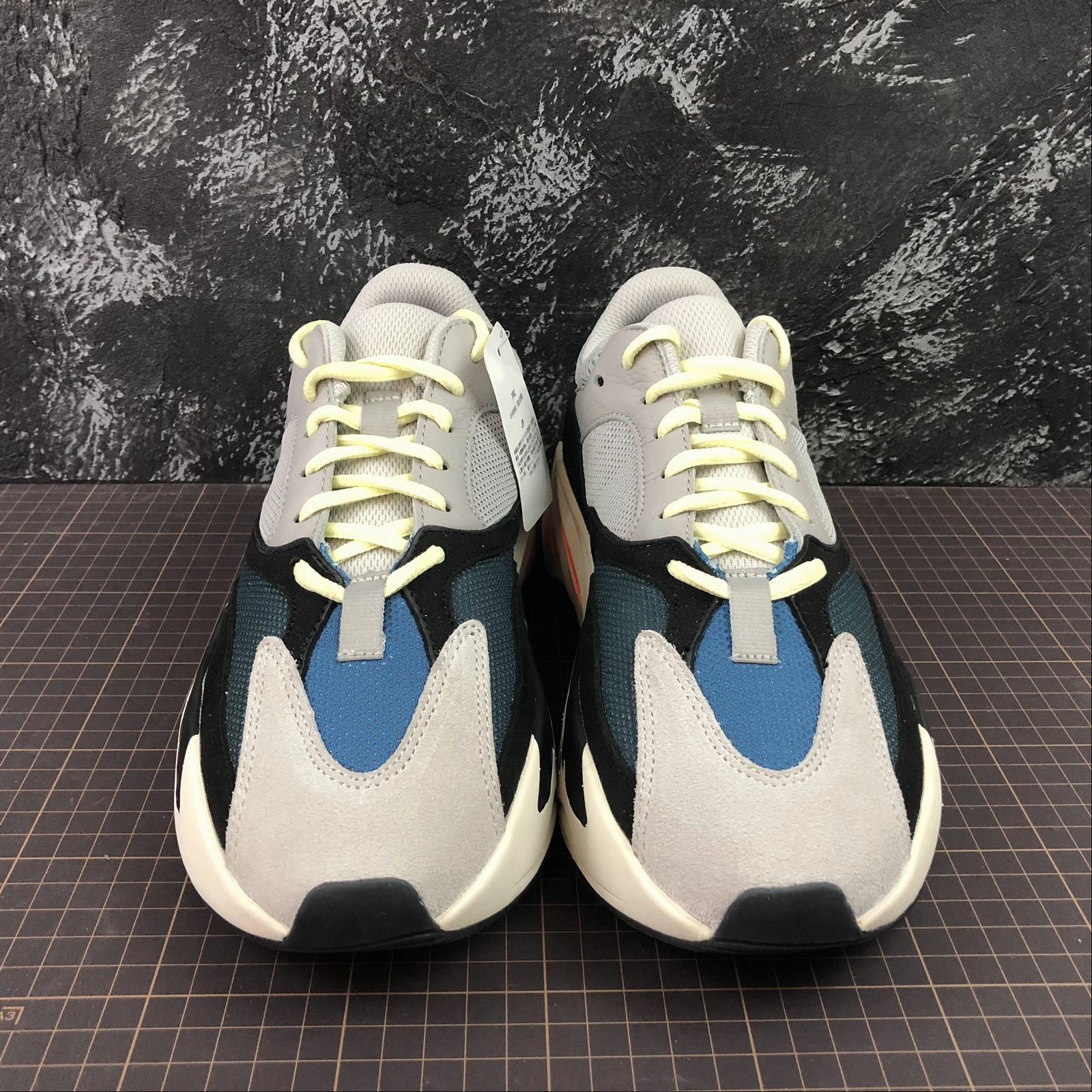 light - weight sole shoes lacrosse shoes Adidas Yeezy Boost 700 Wave Runner Core Solid Gray Chalk Black White B75571