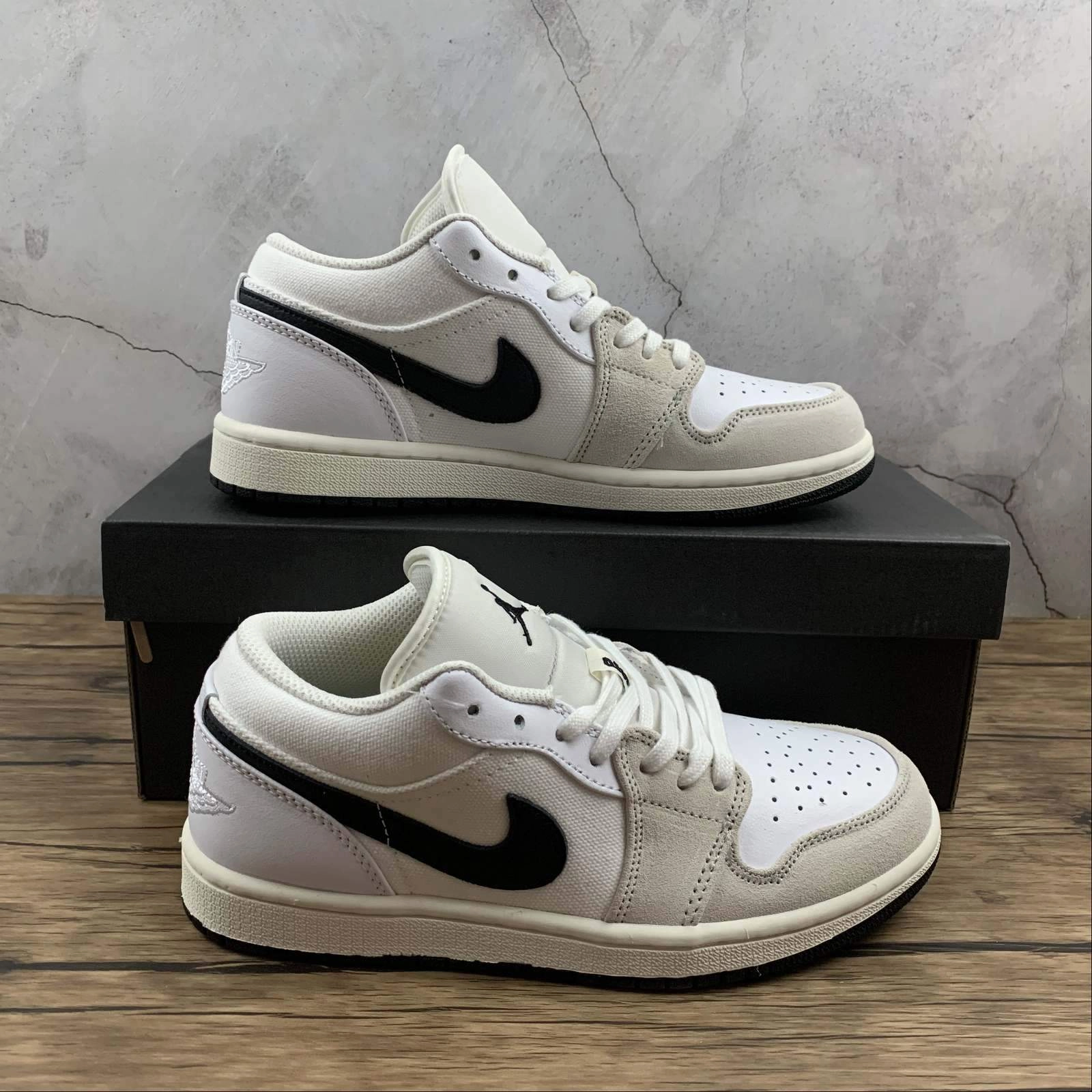 Air Jordan 1 Low PRM Sail Black-White DC3533-100 Stitchless Design All Day Comfort Technology