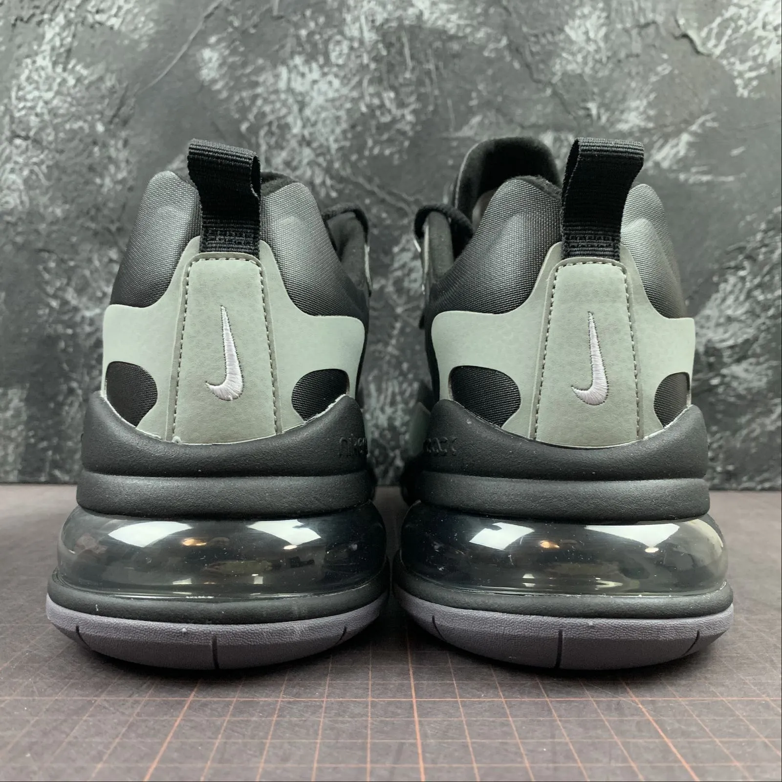 style shoes plyometric training Air Max 270 React WTR  Black Metallic Silver CD2049-001