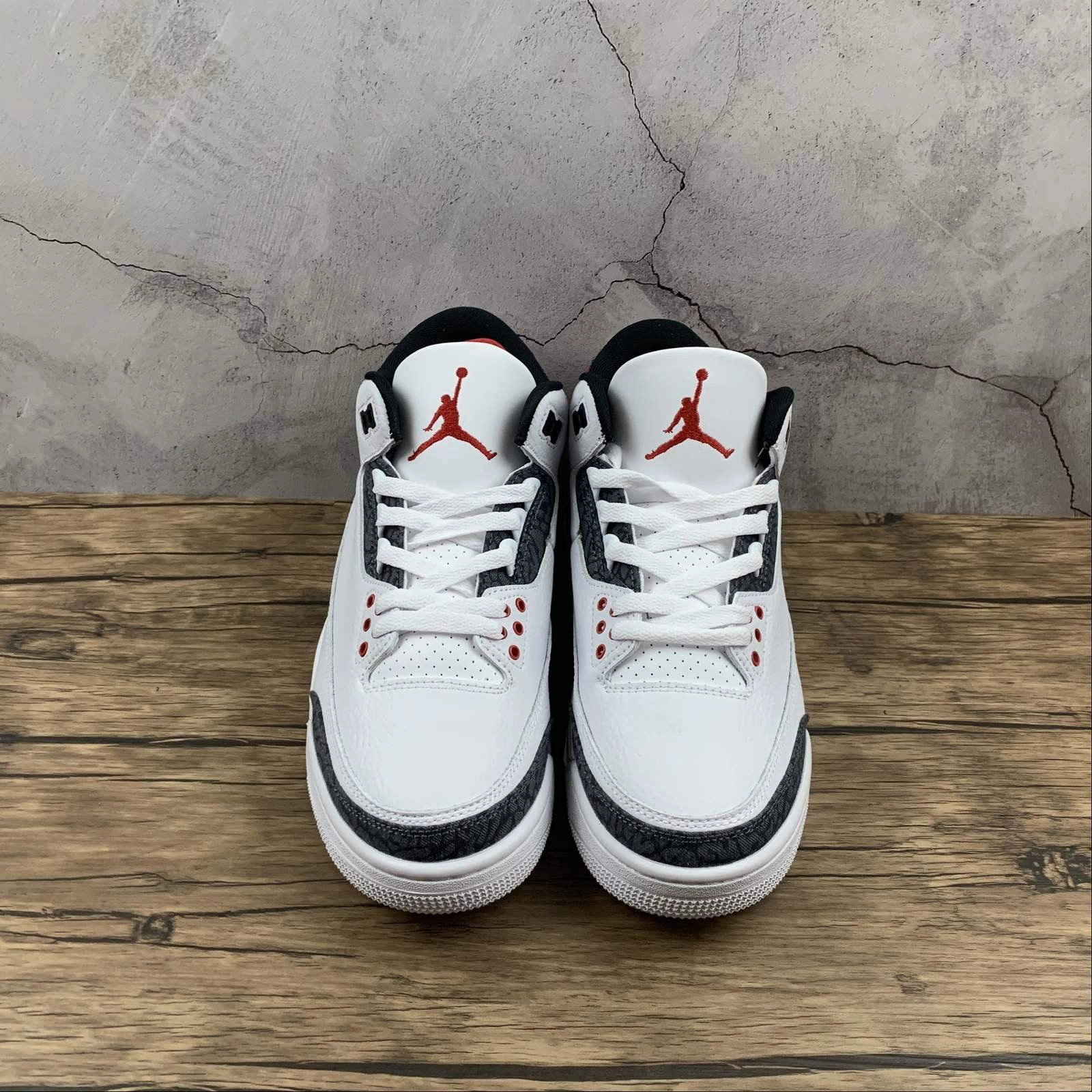 Flexible Material Air Jordan 3 Retro Flame Red CZ6431-100