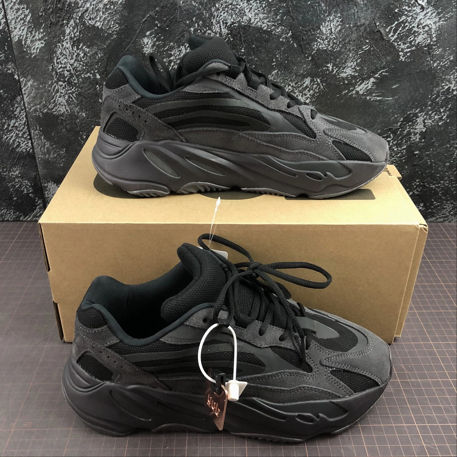 female running gear Modern Adidas Yeezy Boost 700 V2 Small Wind Black FU6684