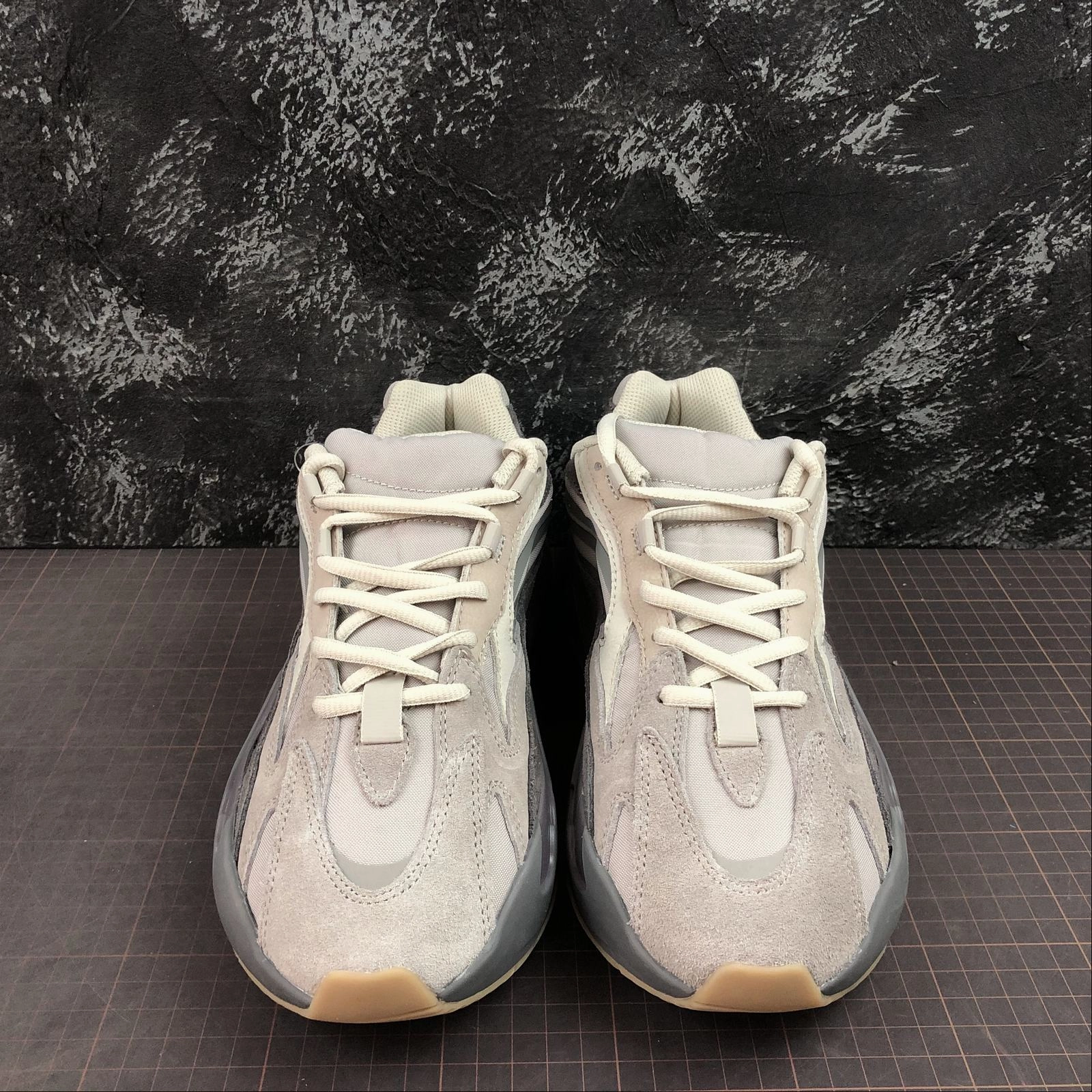 Adidas Yeezy Boost 700 V2 Grey Brown FU7914 triathlon - running shoes