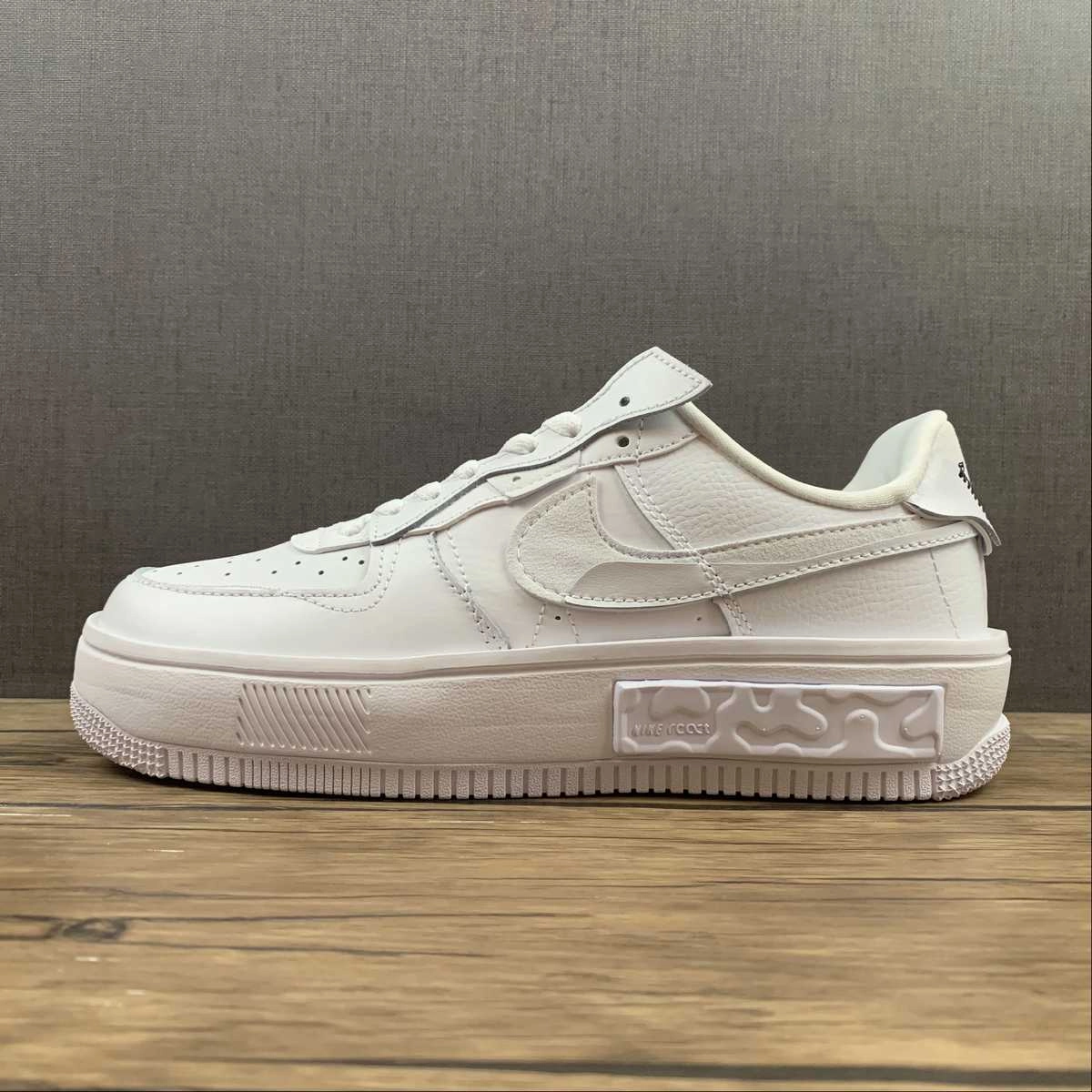Air Force 1 FONTANKA Triple White DH1290-100 On The Run Cool Mesh